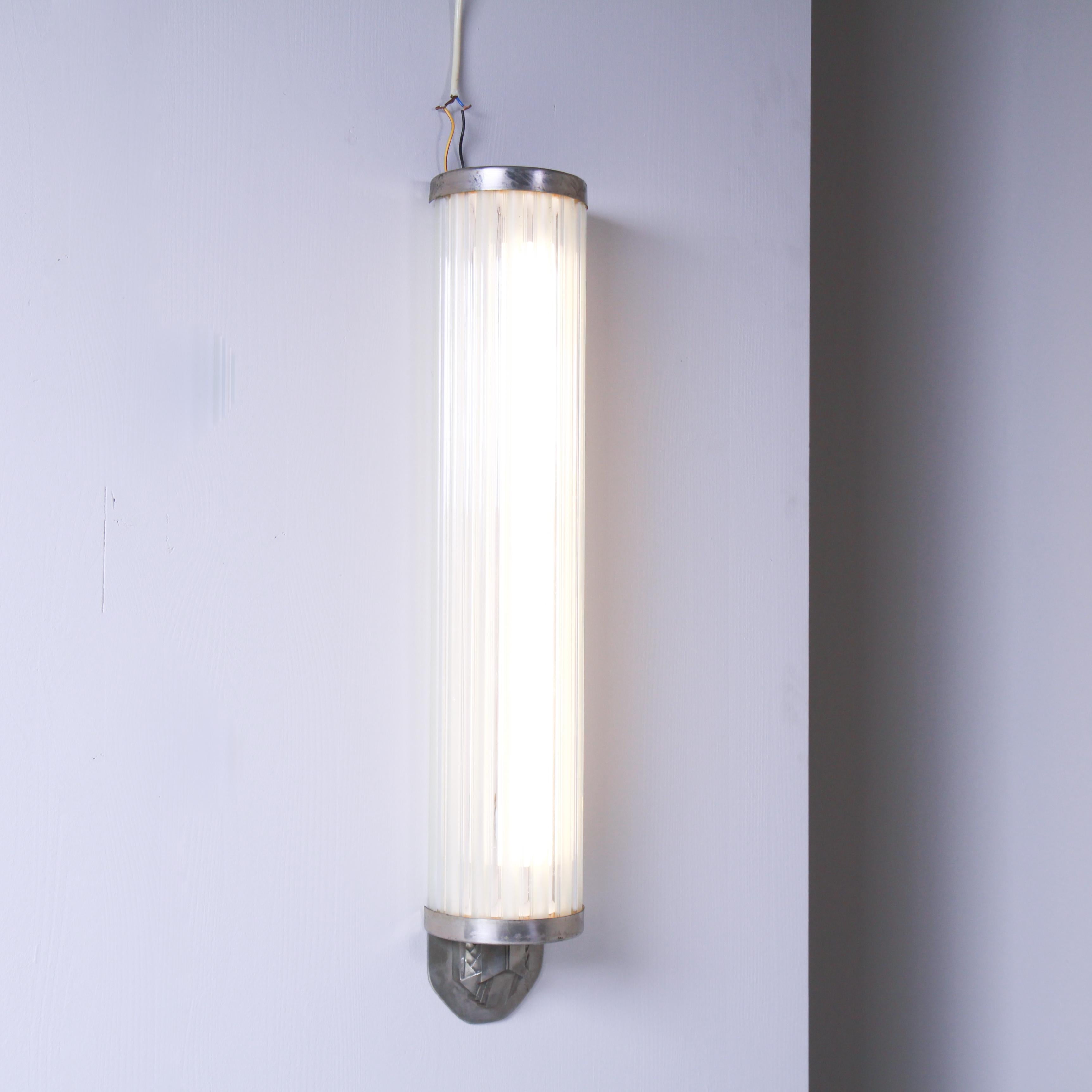 Art Deco style wall sconce, 1930s large version In Fair Condition For Sale In Milano, Lombardia
