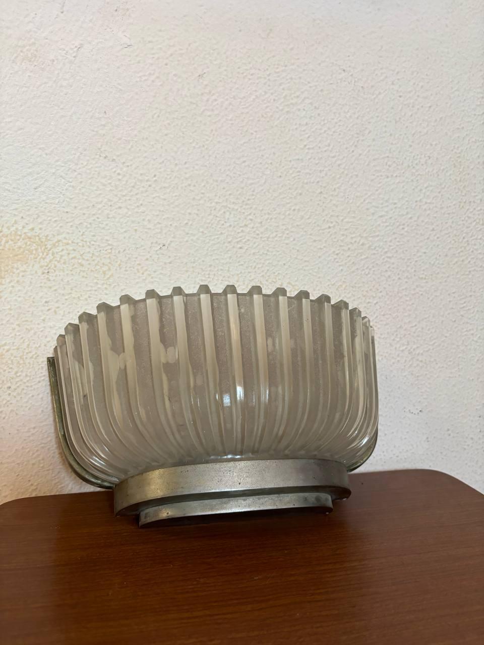 Hand-Crafted Seguso 1930 brass nickel glass wall sconce For Sale