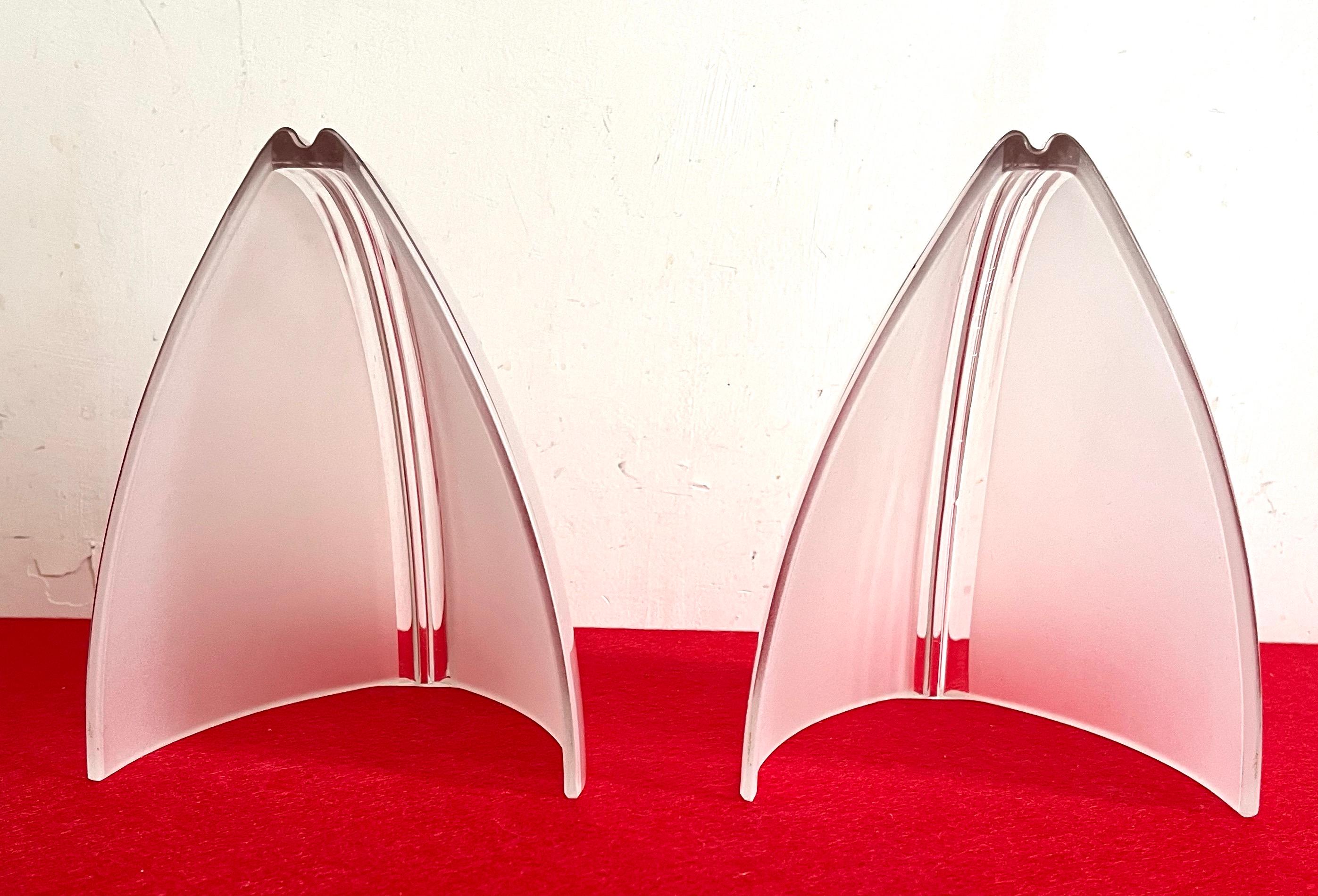 VeArt wall sconce model Vesta by Artemide designed by Ernesto Gismondi 2