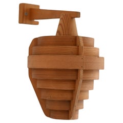 Vintage-Wandleuchter aus Holz