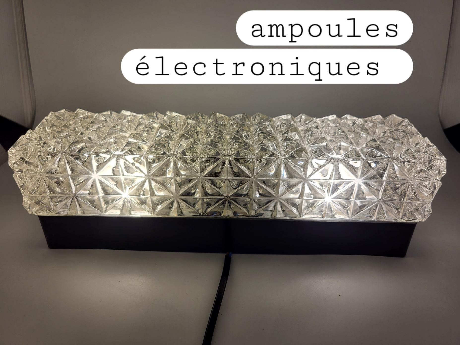 Appliques murale Erco en verre et bakelite Allemagne 1960 Vintage AGE in vendita 7