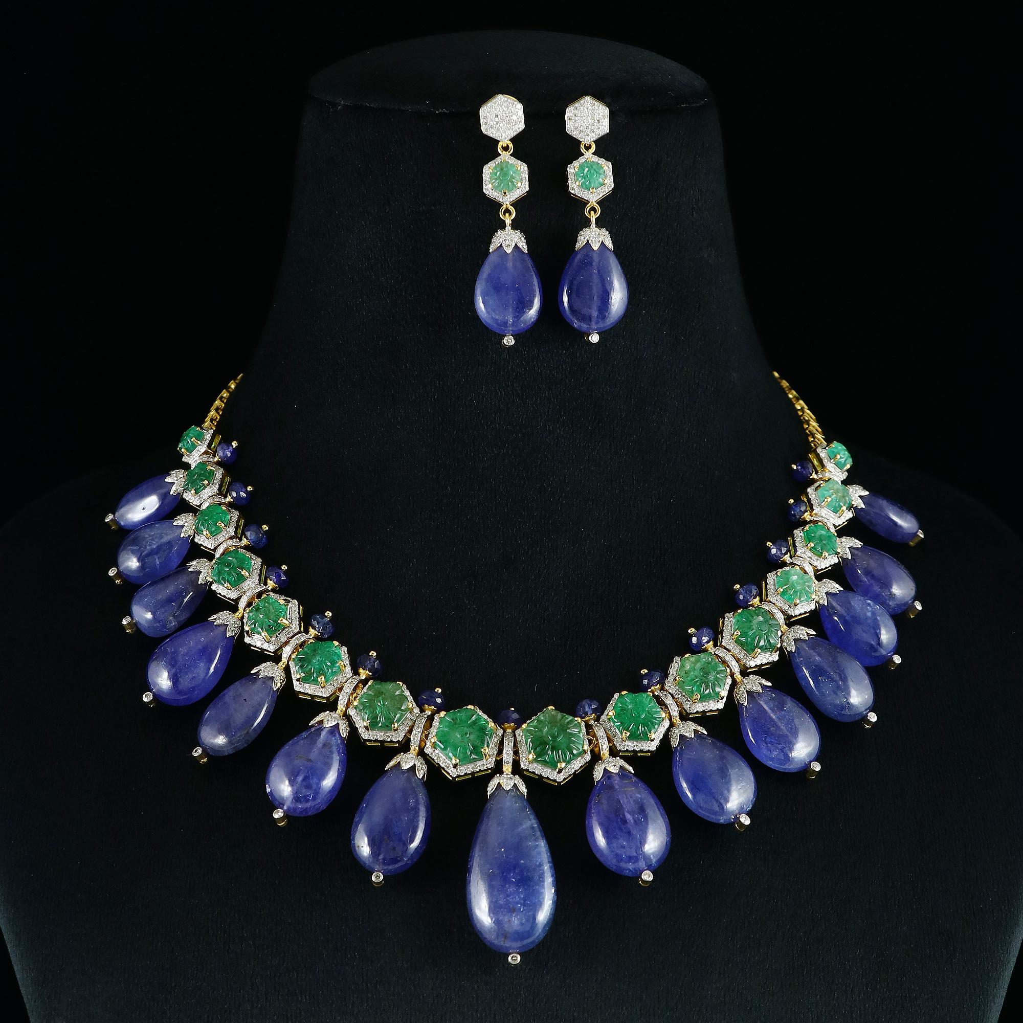 Ciondolo con gemme preziose Navratna in oro 14k con 58,5 carati di diamante in vendita 6