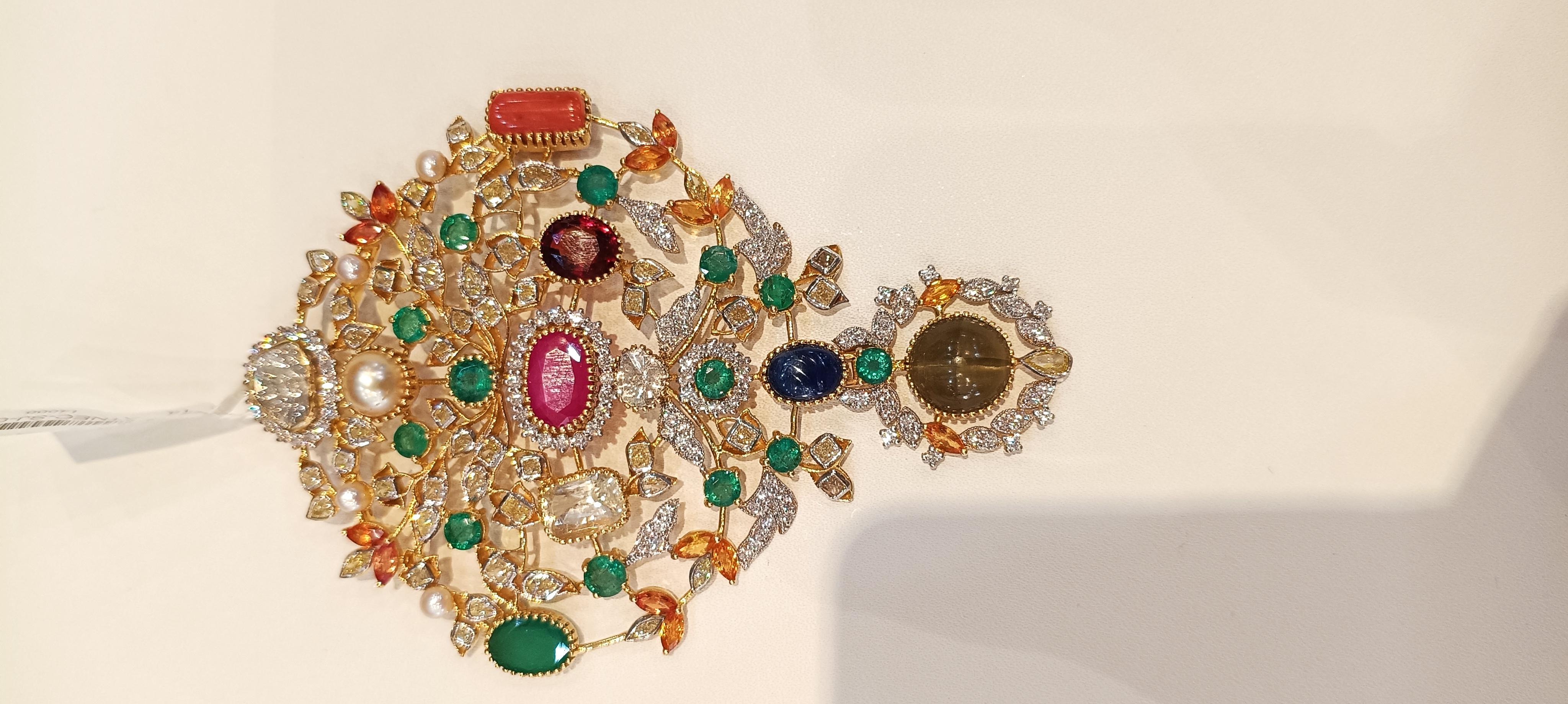 Collana in oro con diamanti e tormalina smeraldo da 530 carati in vendita 14