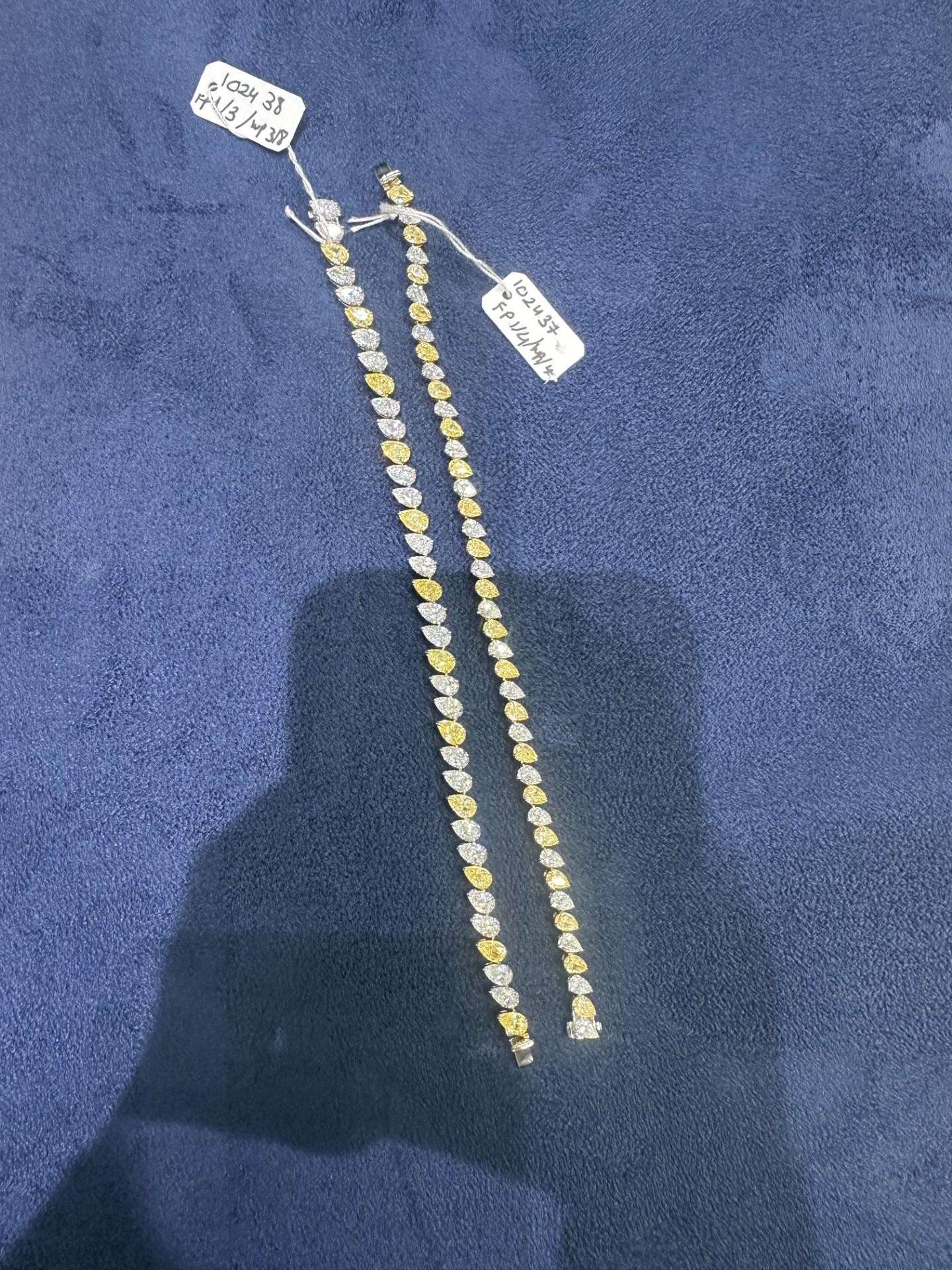 Apprécié Bracelet de diamants jaunes et blancs de 9,33 carats en vente 11
