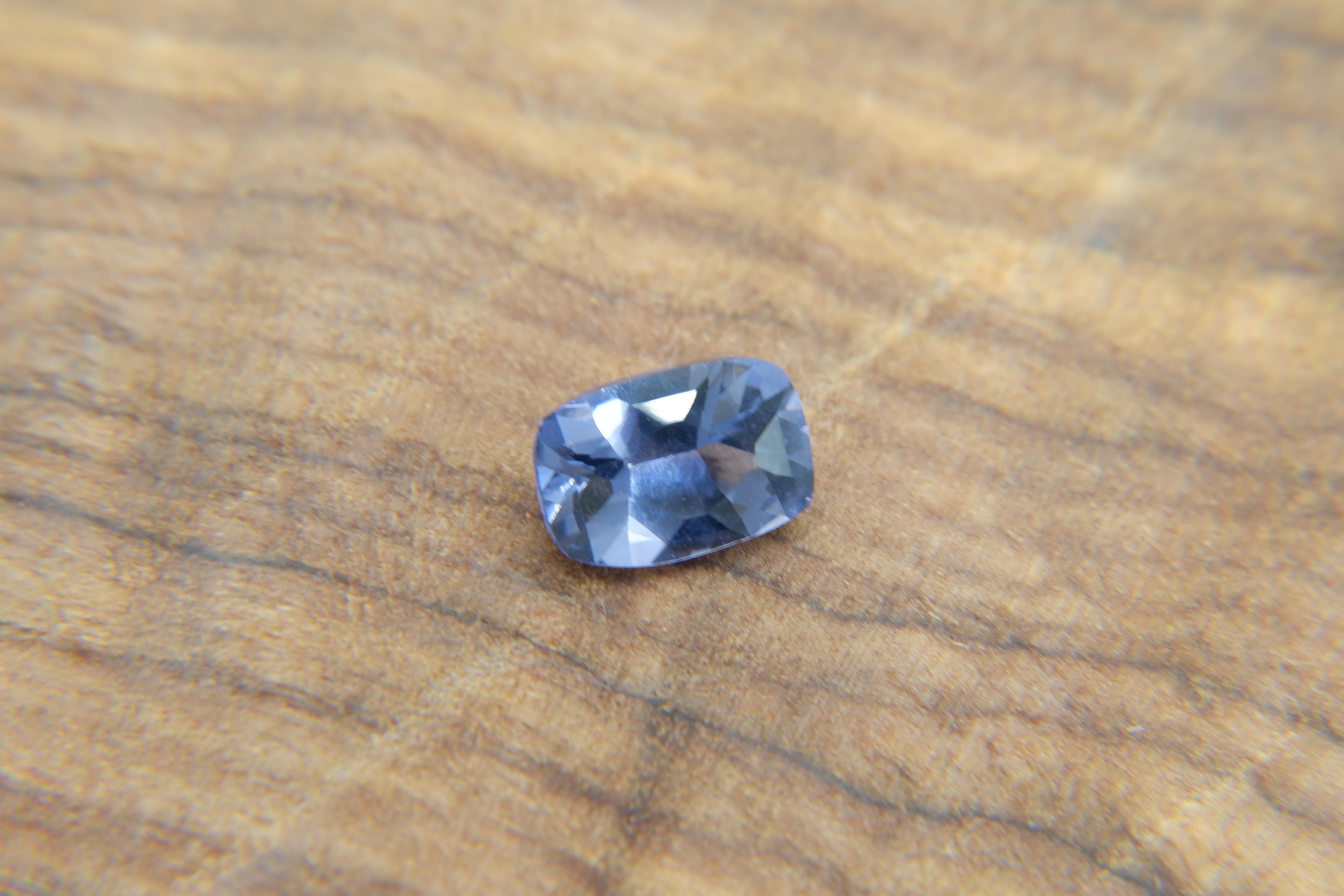 APPRAISED PREMIUM: Violettblauer Spinell im Angebot 3