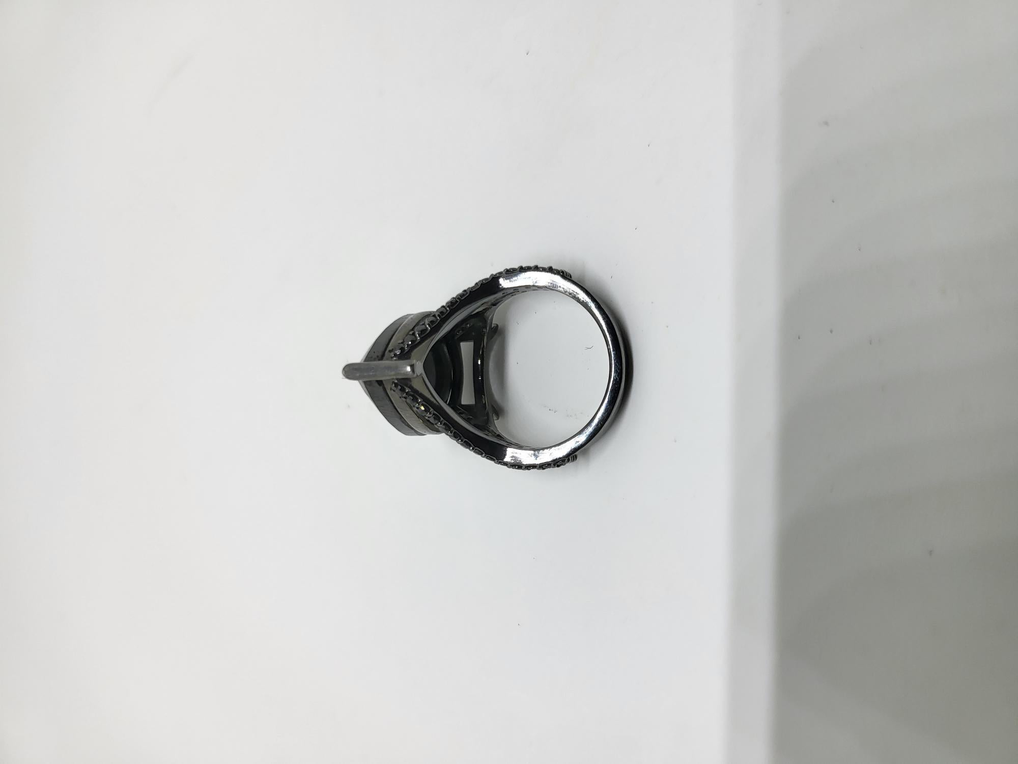 ca. 15 Karat Schwarzer Diamant-Ring in Birnenform, handgefertigt (Moderne) im Angebot