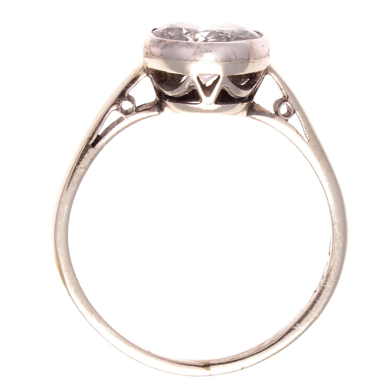 Art Deco Approximately 1.25 Carat Diamond Platinum Solitaire Engagement Ring