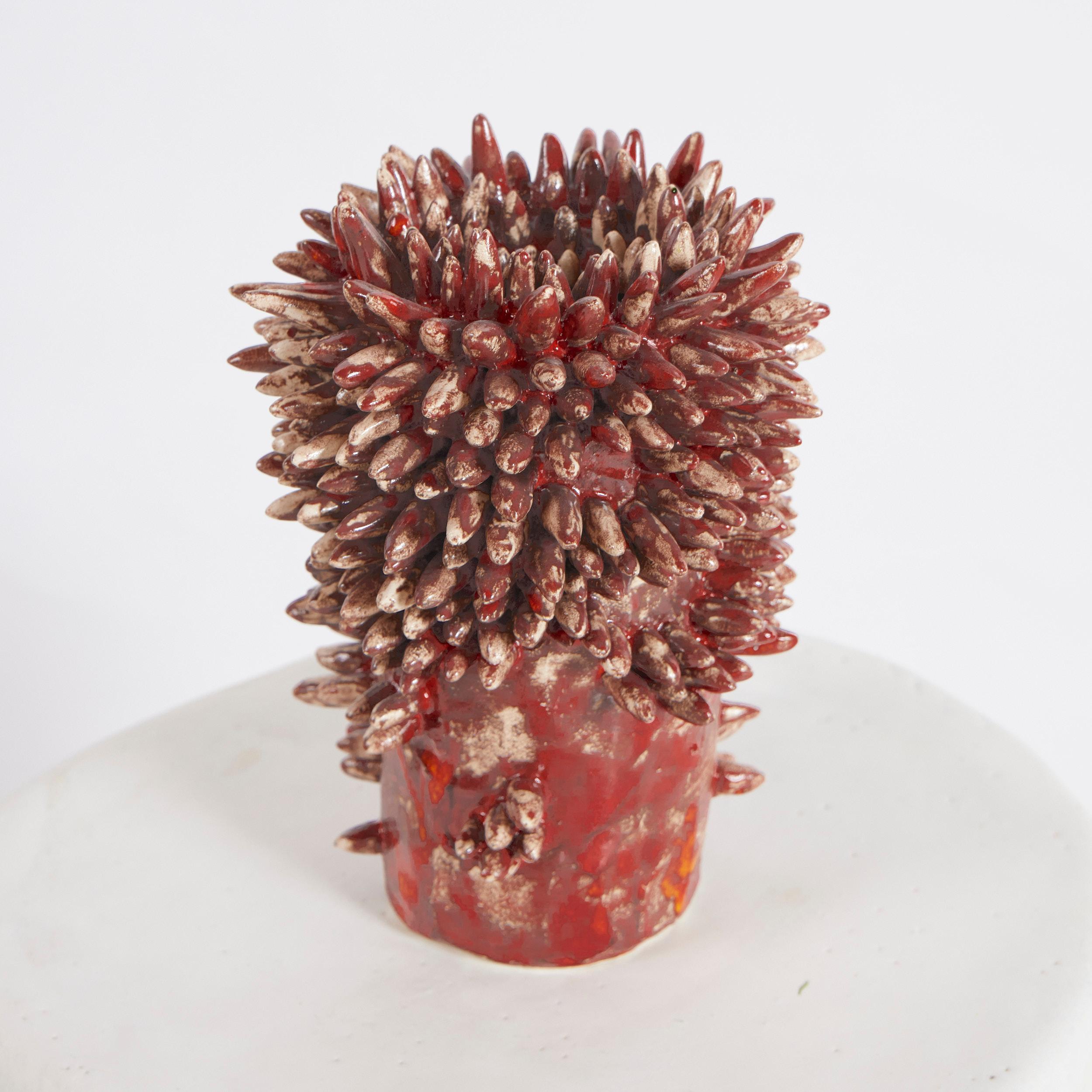Appuntito-Keramik-Vase (Handgefertigt) im Angebot