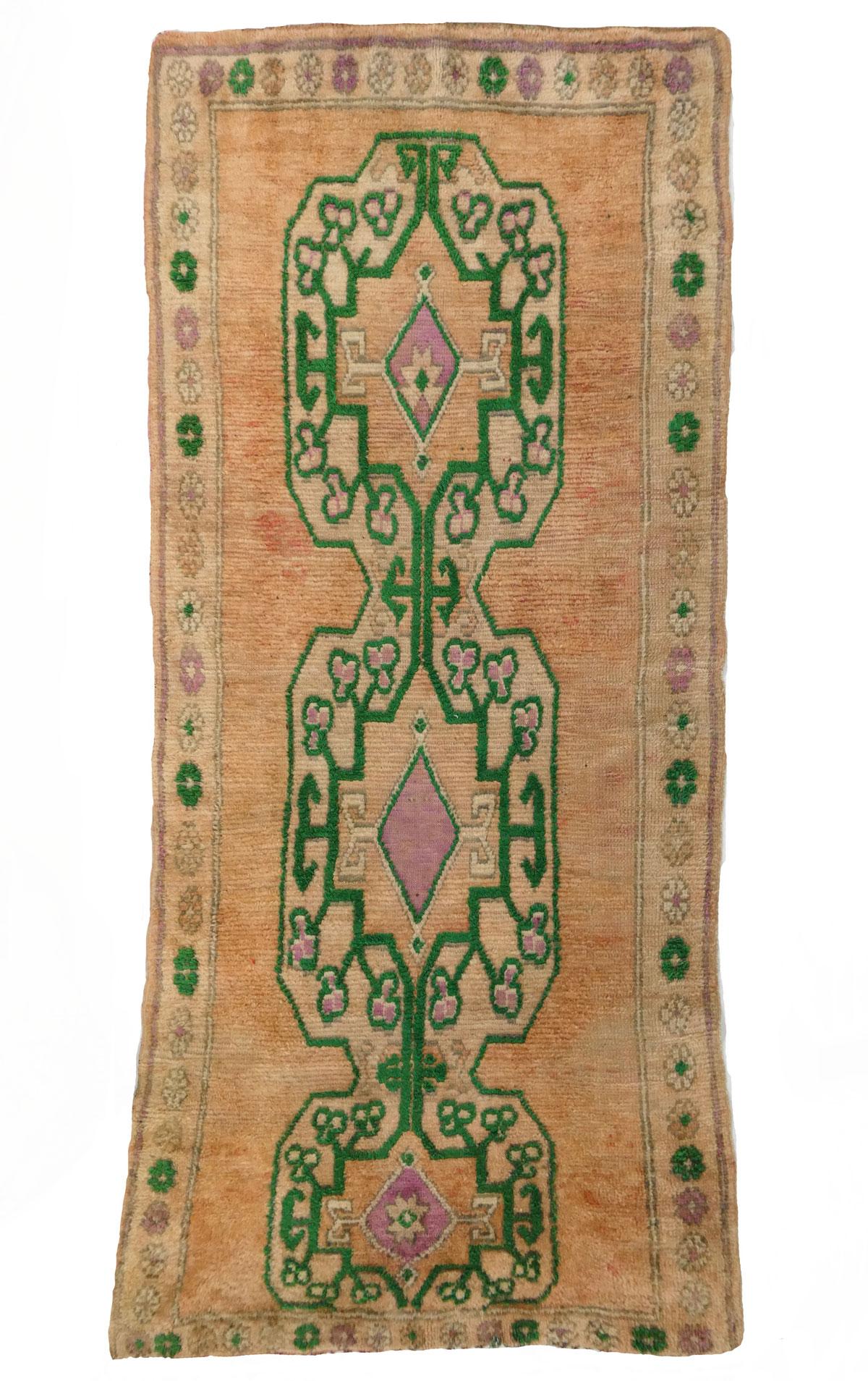 Aprikose und Smaragd Midcentury Boujad Teppich 4' xx 8'10 im Angebot 3