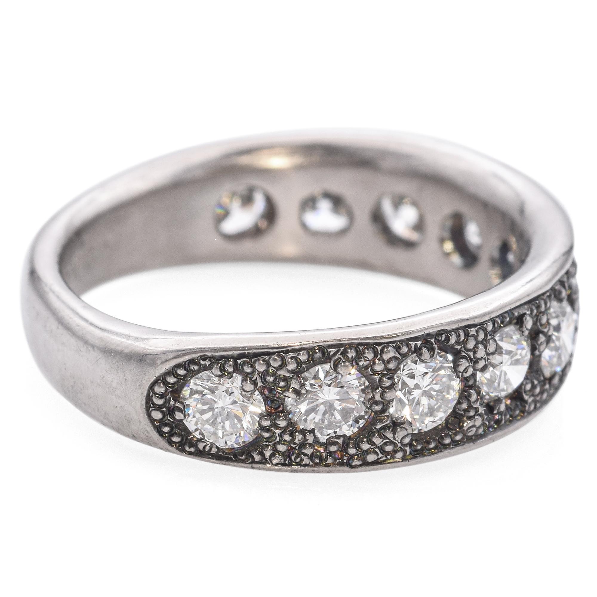 April Higashi 14k White Gold Patina Diamond Band Ring In Good Condition For Sale In New York, NY