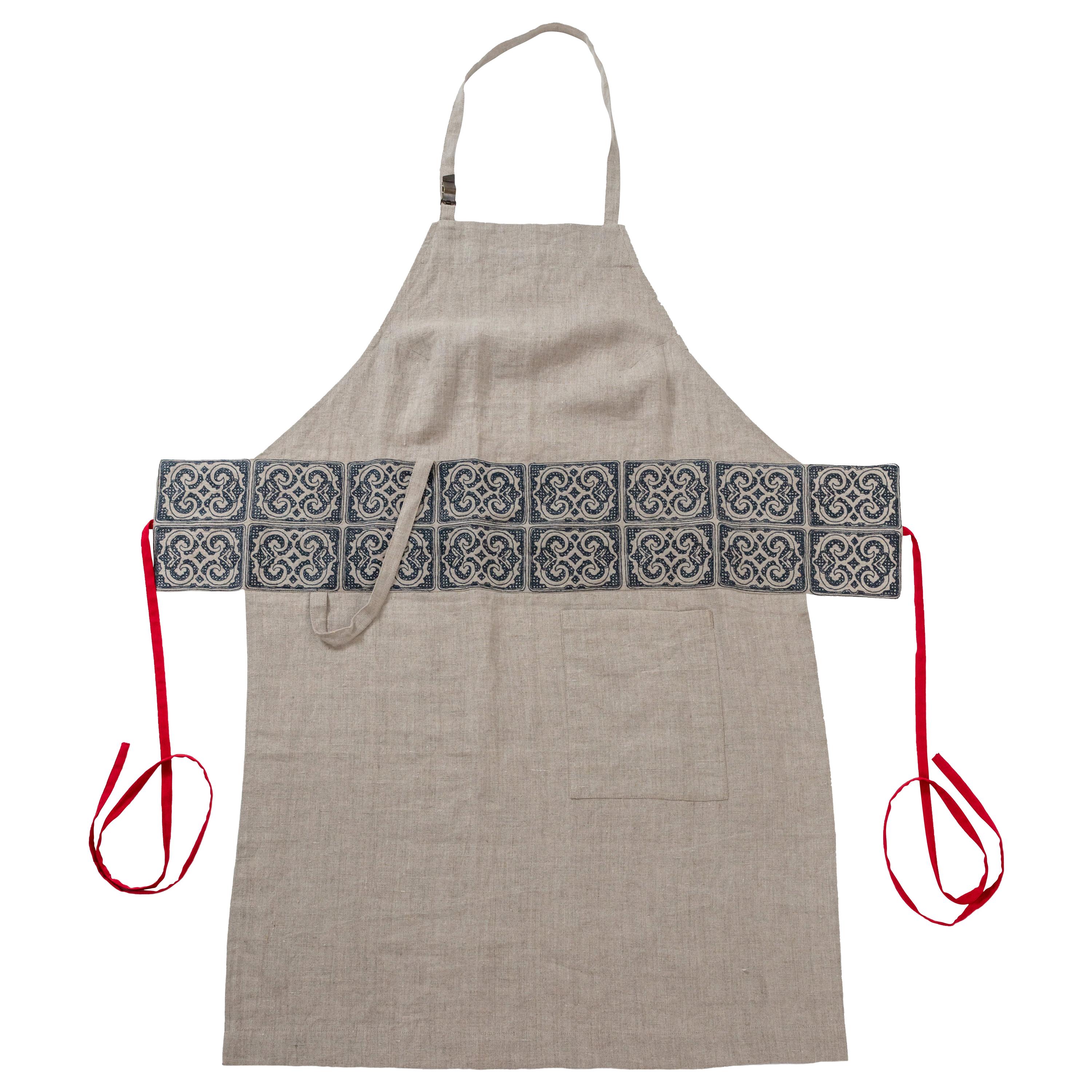 Hand embroidered linen apron from the SoShiro Ainu collection For Sale