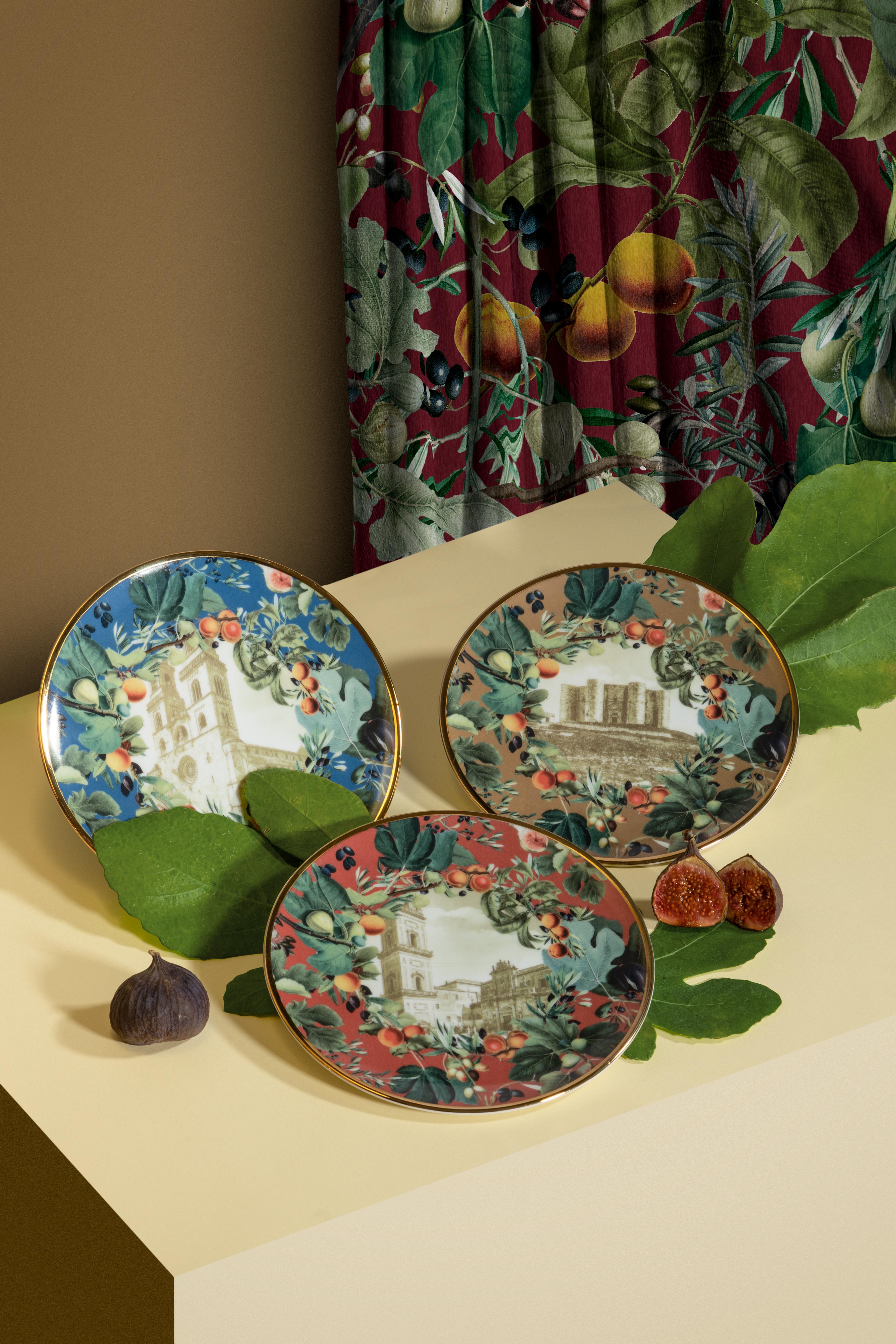 Apulia, Seven Contemporary Porcelain Dessert Plates with Decorative Design For Sale 5