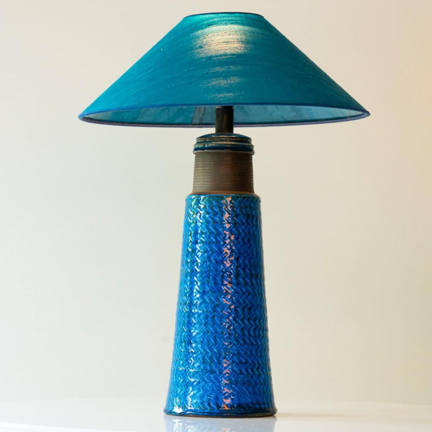 Altro Aqua and Brown Ceramic Table Lamp, Blue Silk Lampshade by R. Houben, 1950 in vendita
