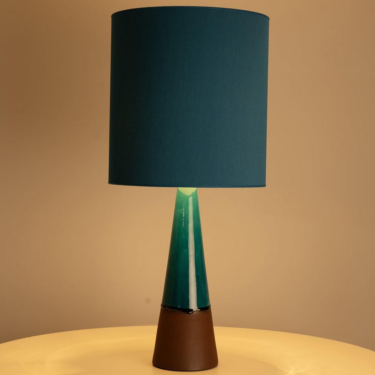 Altro Aqua and Brown Ceramic Table Lamp, Silk Blue Lampshade by R. Houben, 1950 in vendita