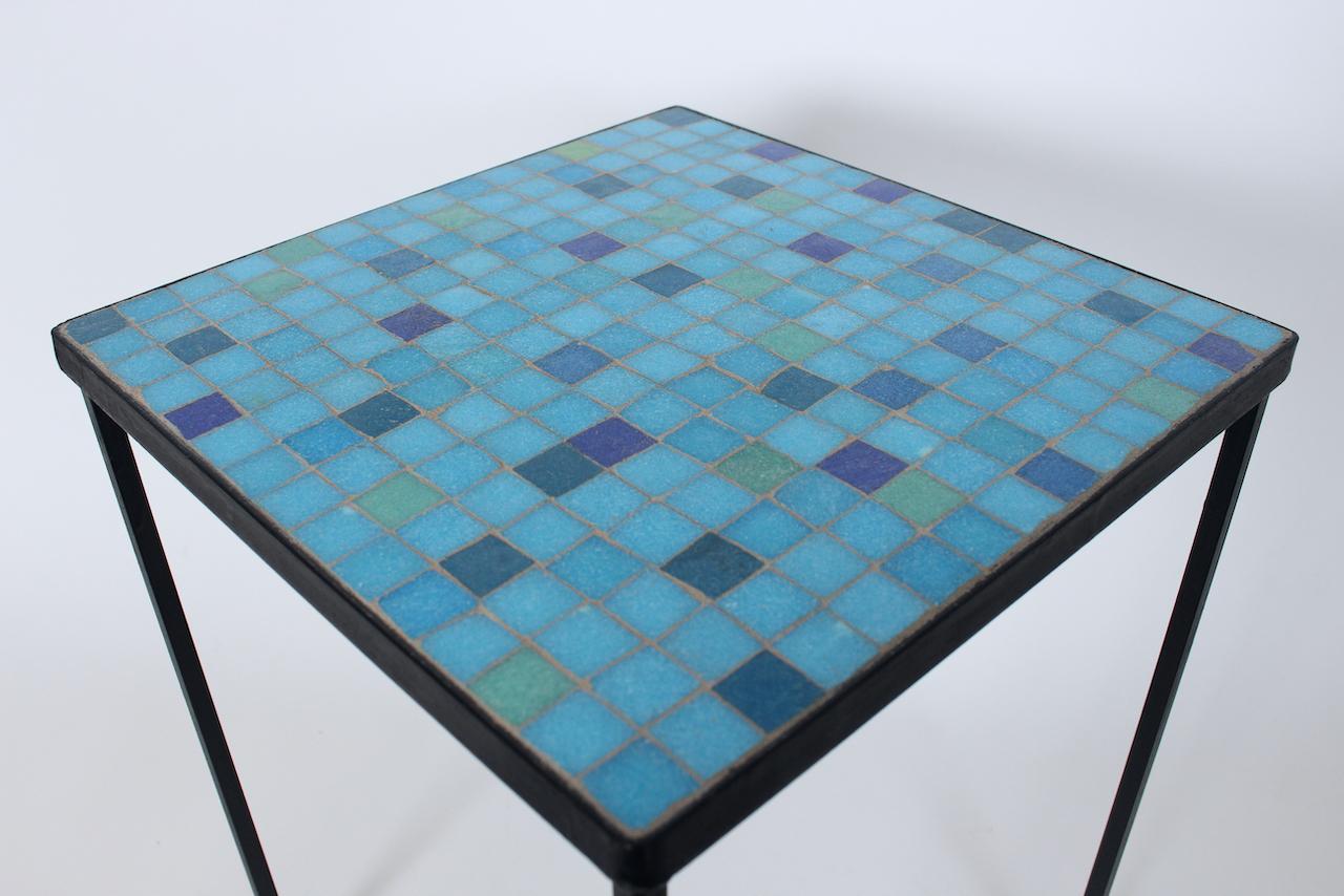 Aqua, Blue, Green & Violet Terrazzo Tile Top Occasional Table, 1950s In Good Condition For Sale In Bainbridge, NY