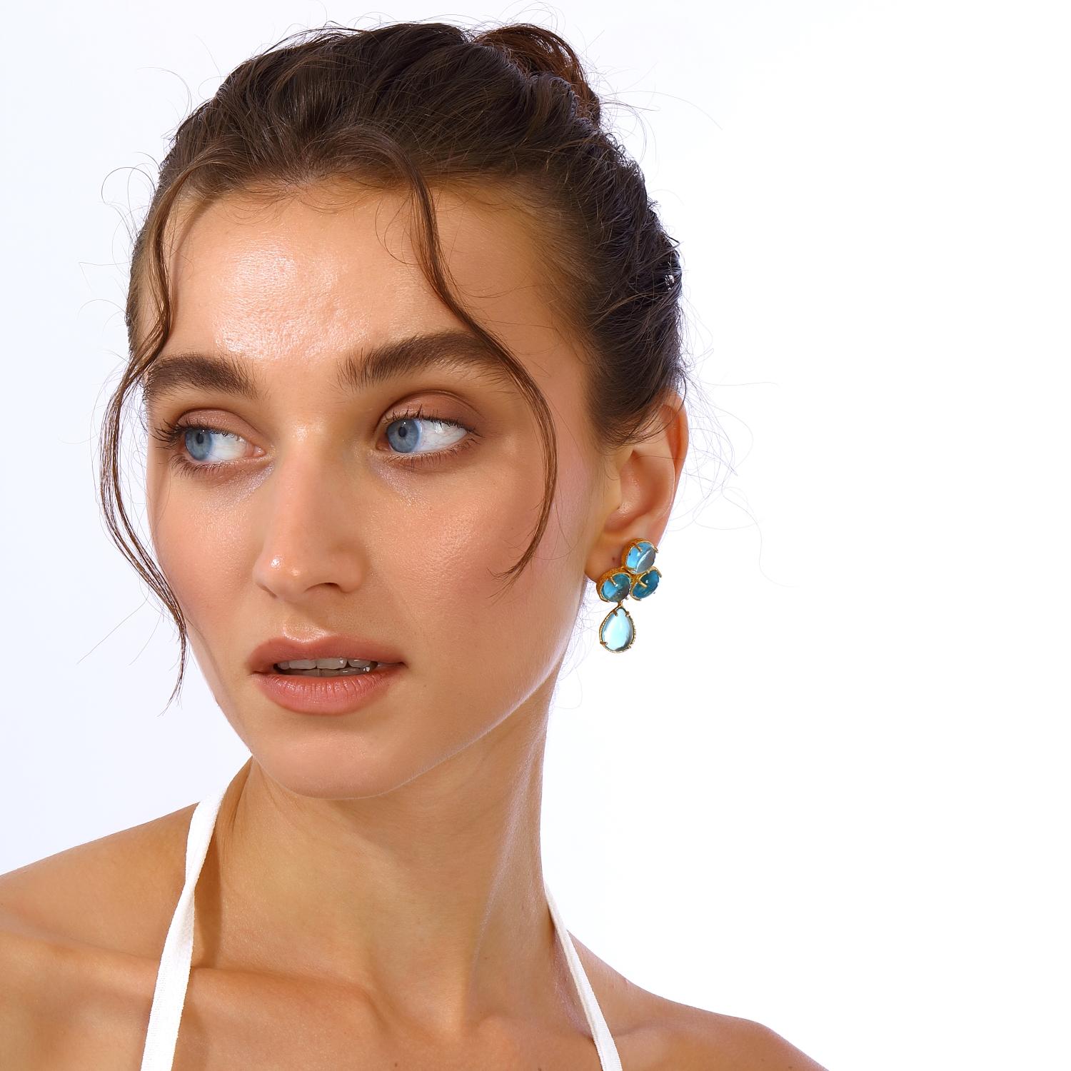 Women's Aqua Earrings - Aquamarine Blue For Sale
