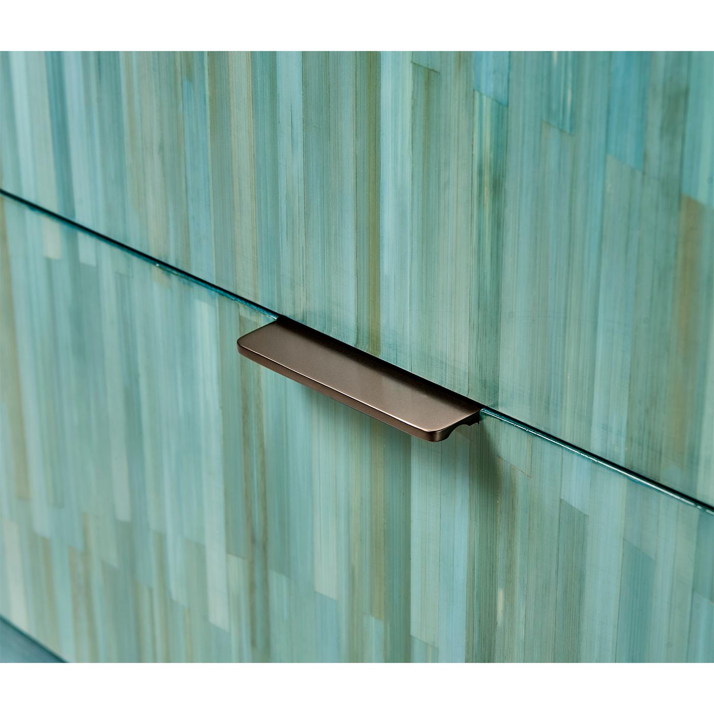 XXI secolo e contemporaneo Cassettiera a tre cassetti Aqua Mist in vendita