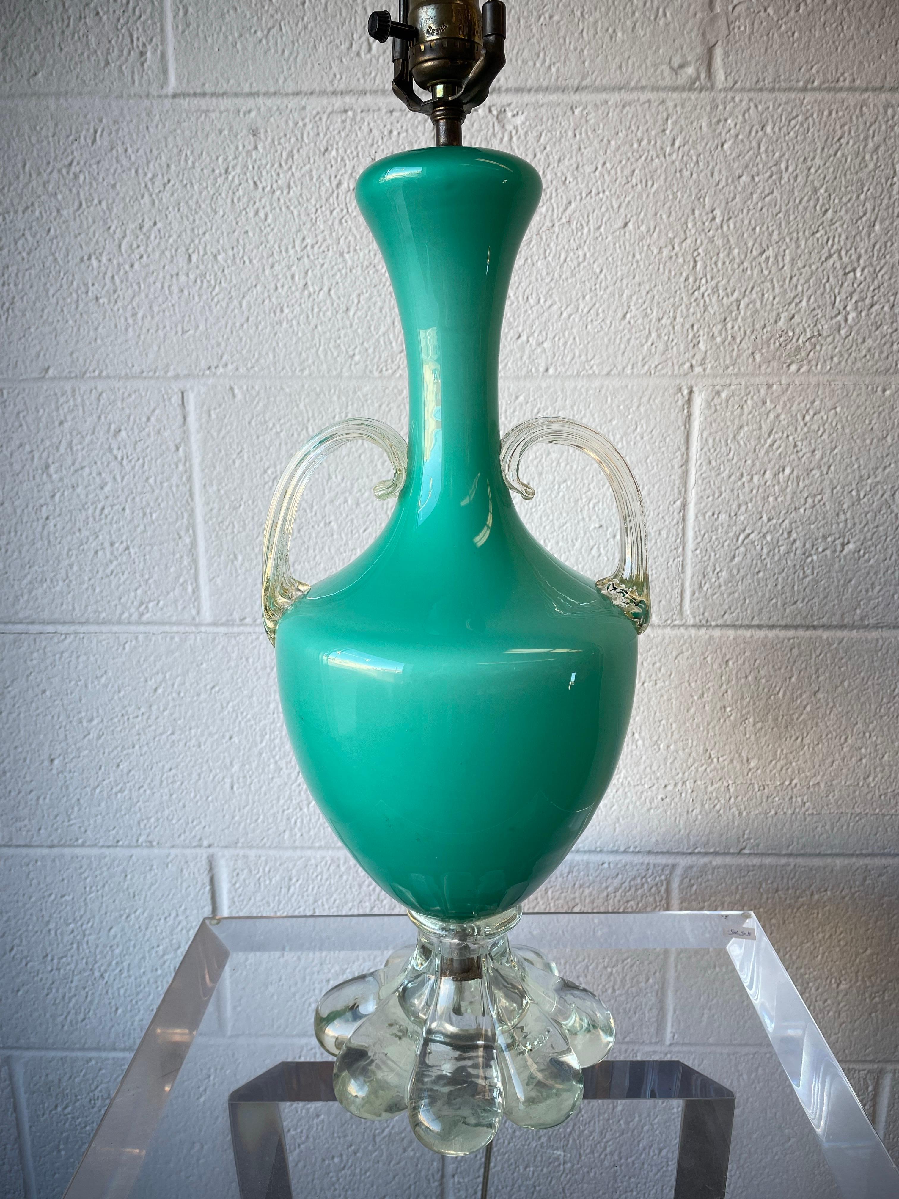 Milieu du XXe siècle Lampe en verre Murano Aqua en vente