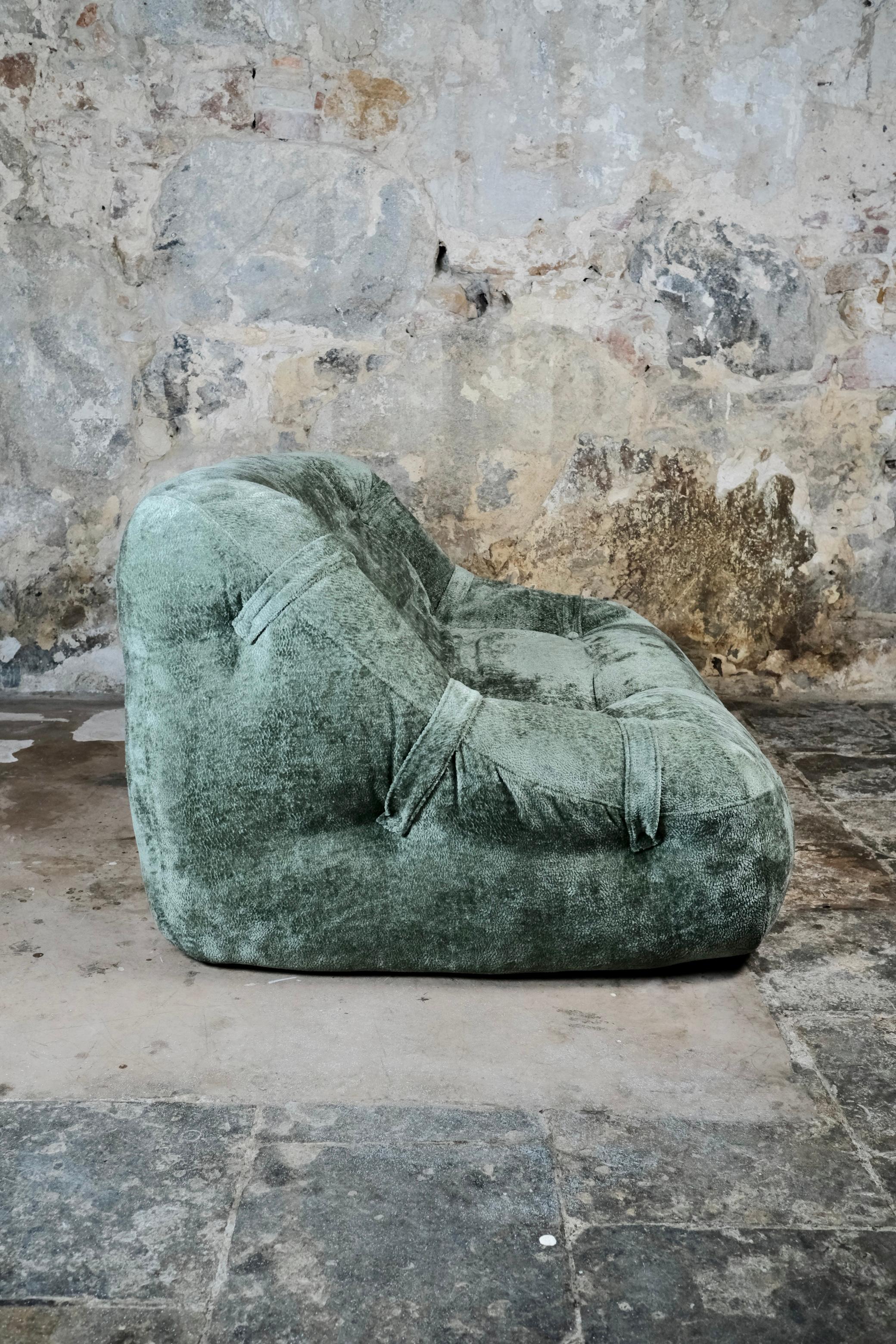 Aqua velvet 2-seater by Ligne Roset, made in France, 1970s in vendita 3