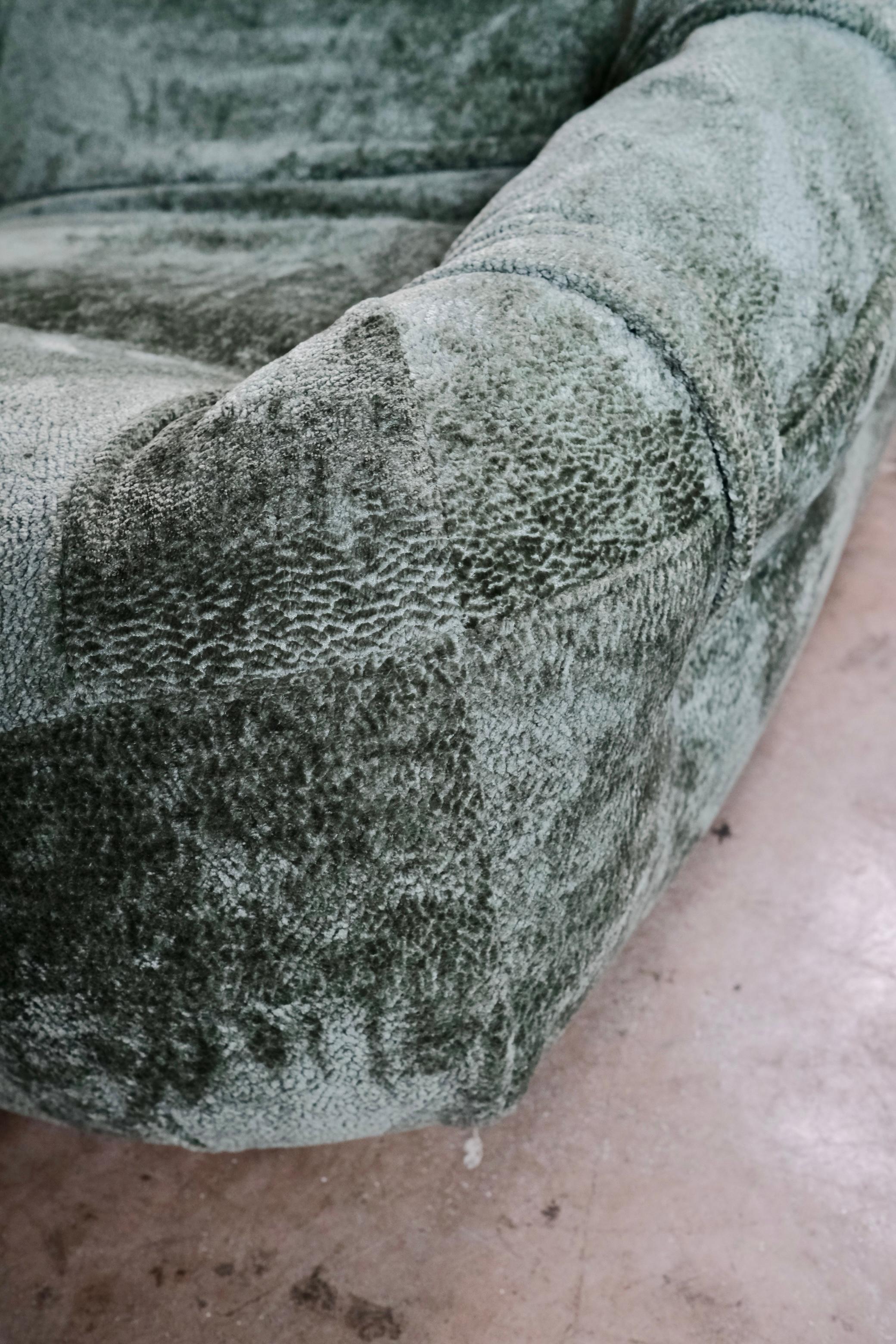 Aqua velvet 2-seater by Ligne Roset, made in France, 1970s in vendita 9