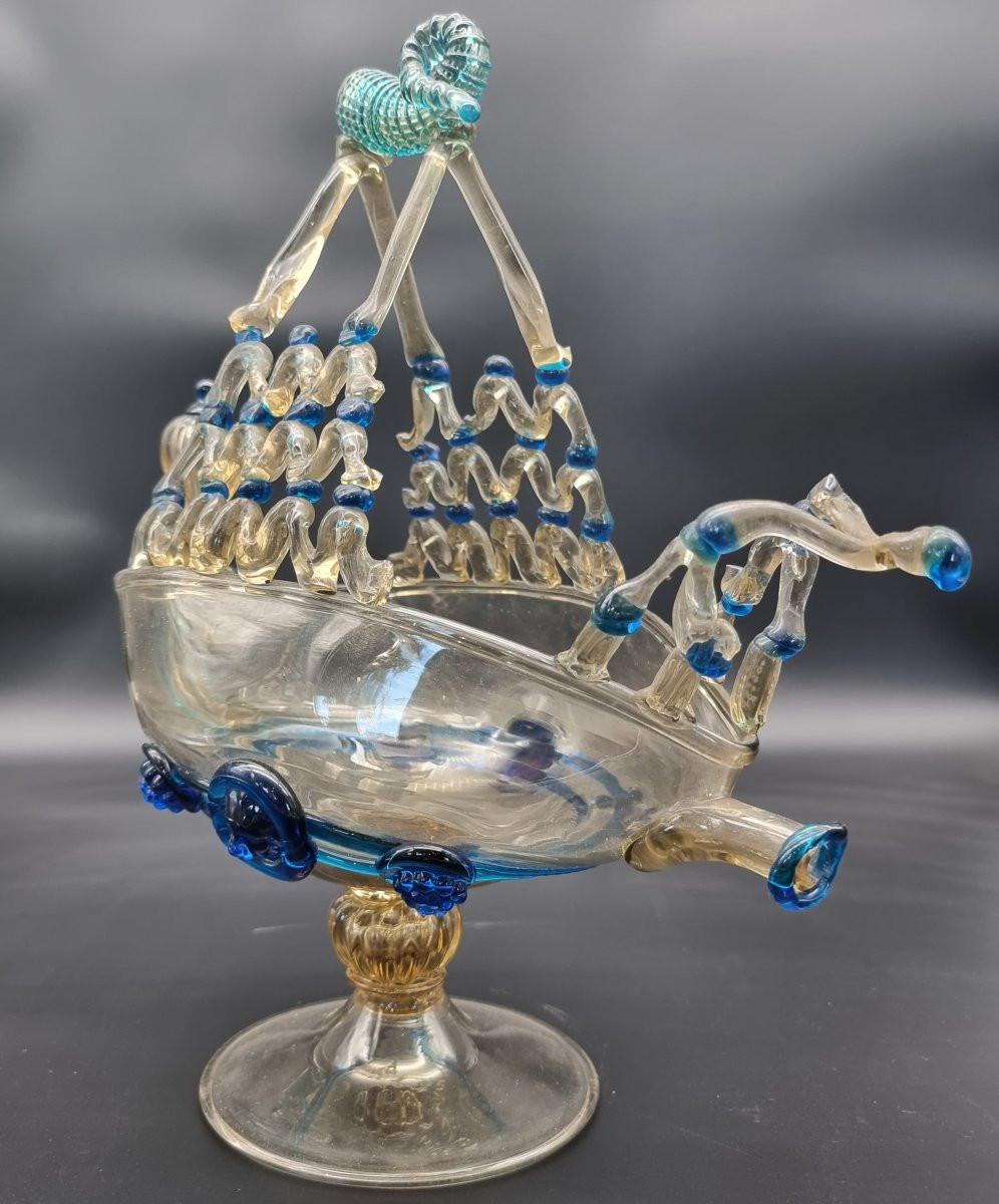 Aguamanil veneciano en forma de velero en cristal de Murano - finales del siglo XIX European en venta