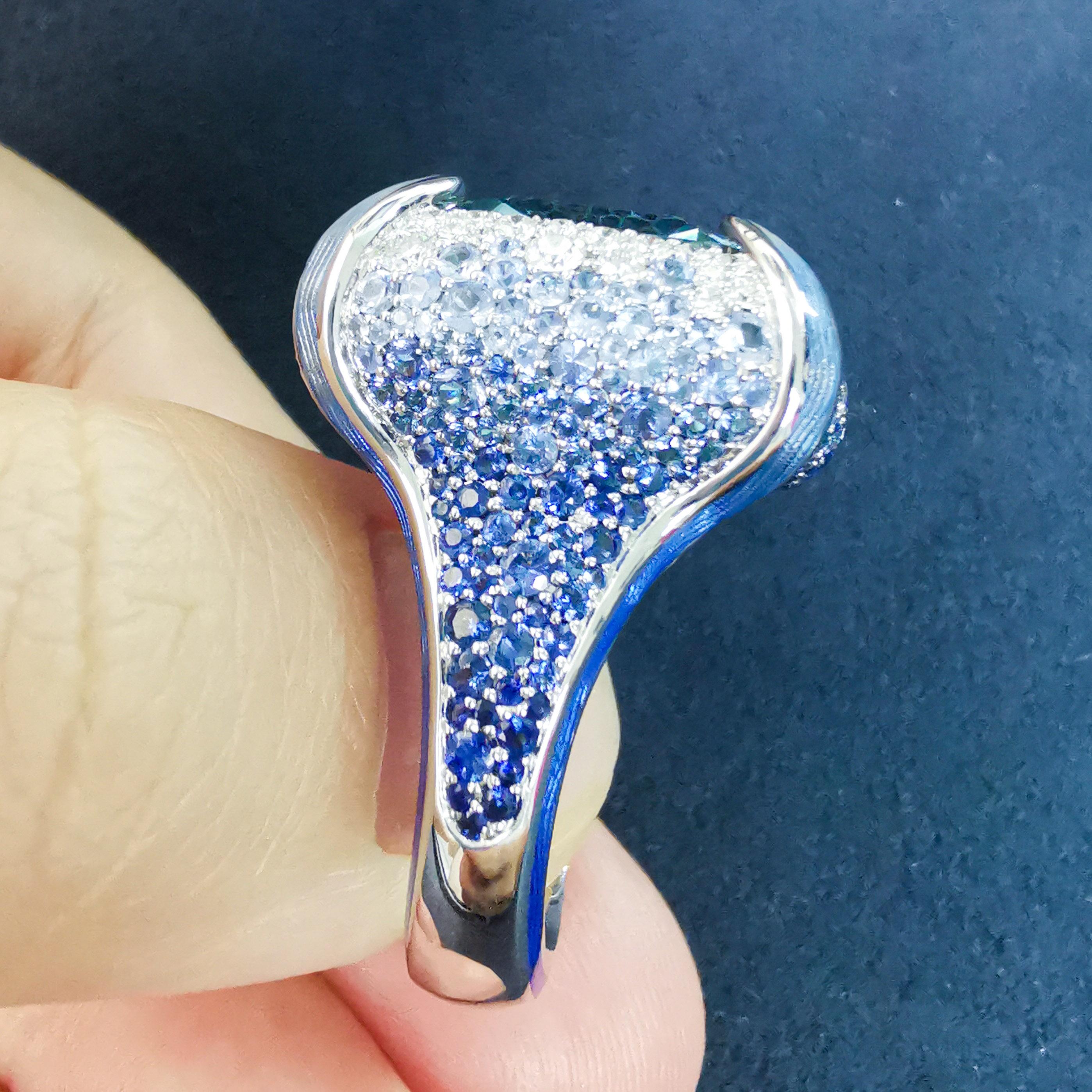 Women's Aquamarine 11.39 Carat Diamonds Sapphires Enamel 18 Karat White Gold Ring For Sale