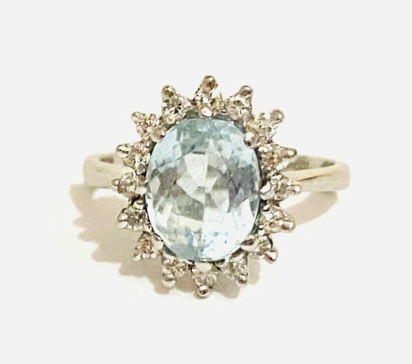 Aquamarin 14K Weißgold Diamantring mit Diamanten (Moderne)