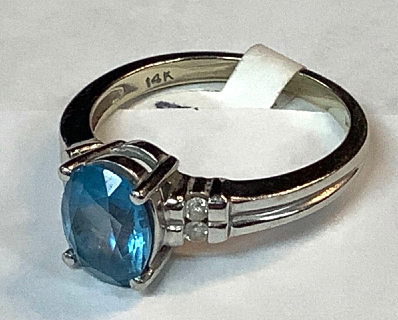 Modern Aquamarine 14K White Gold Diamond Ring For Sale