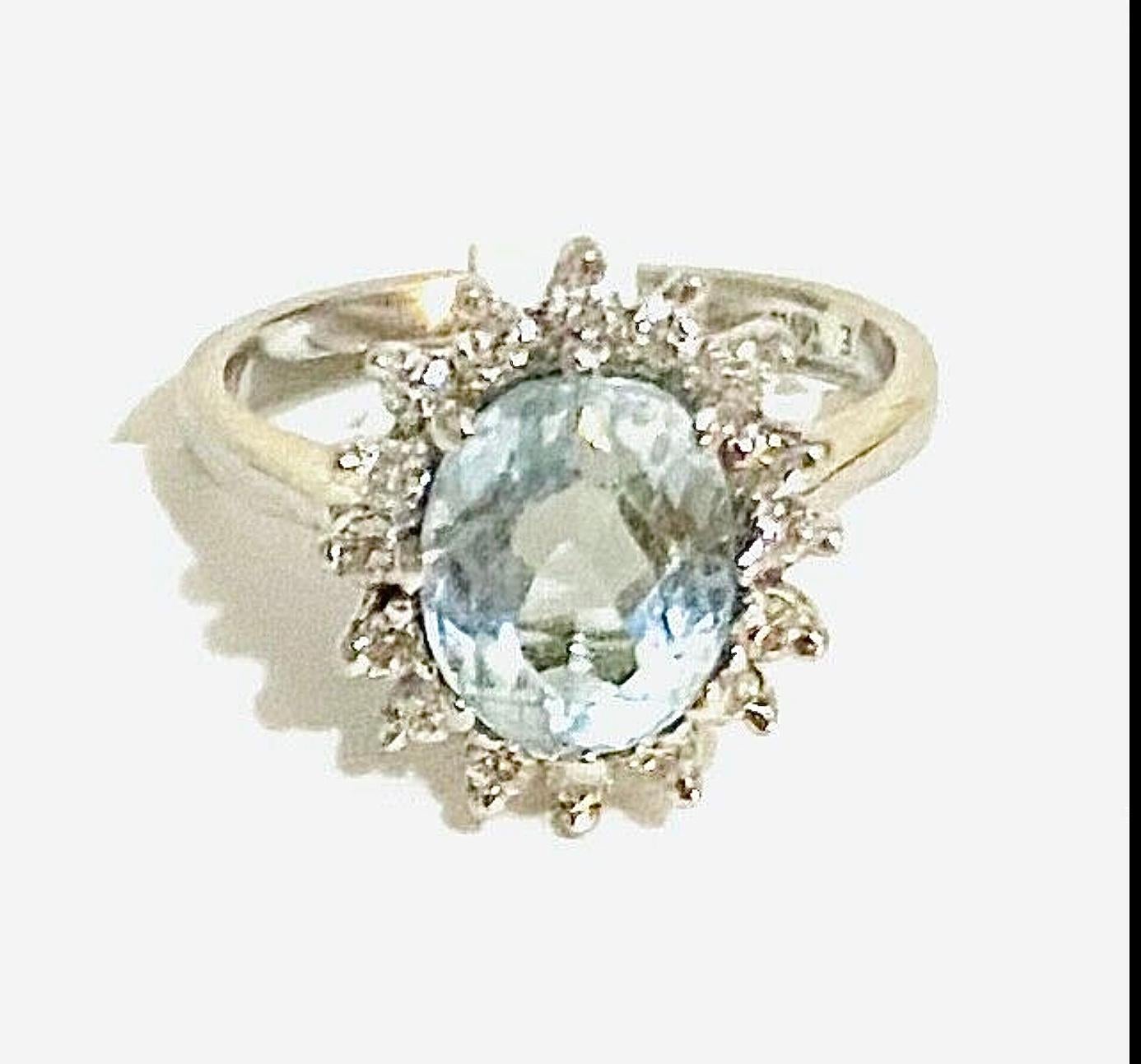 Women's Aquamarine 14K White Gold Diamond Ring For Sale