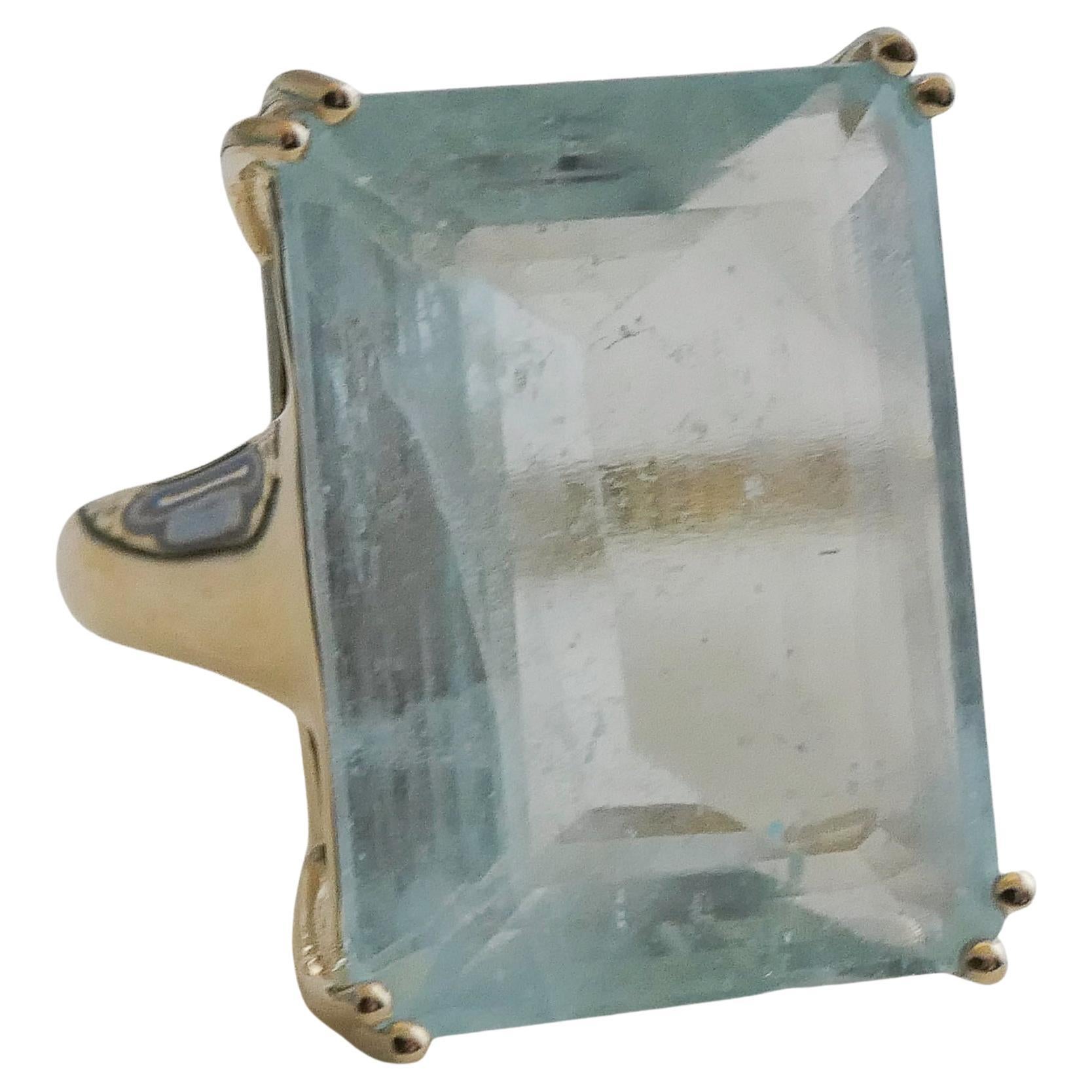 Aquamarin 14kt Gelbgold Ring - Größe 8