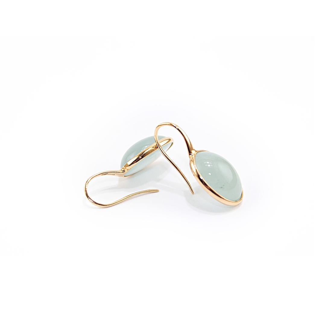 Artisan Aquamarine 18 Karat Gold Drop Earring