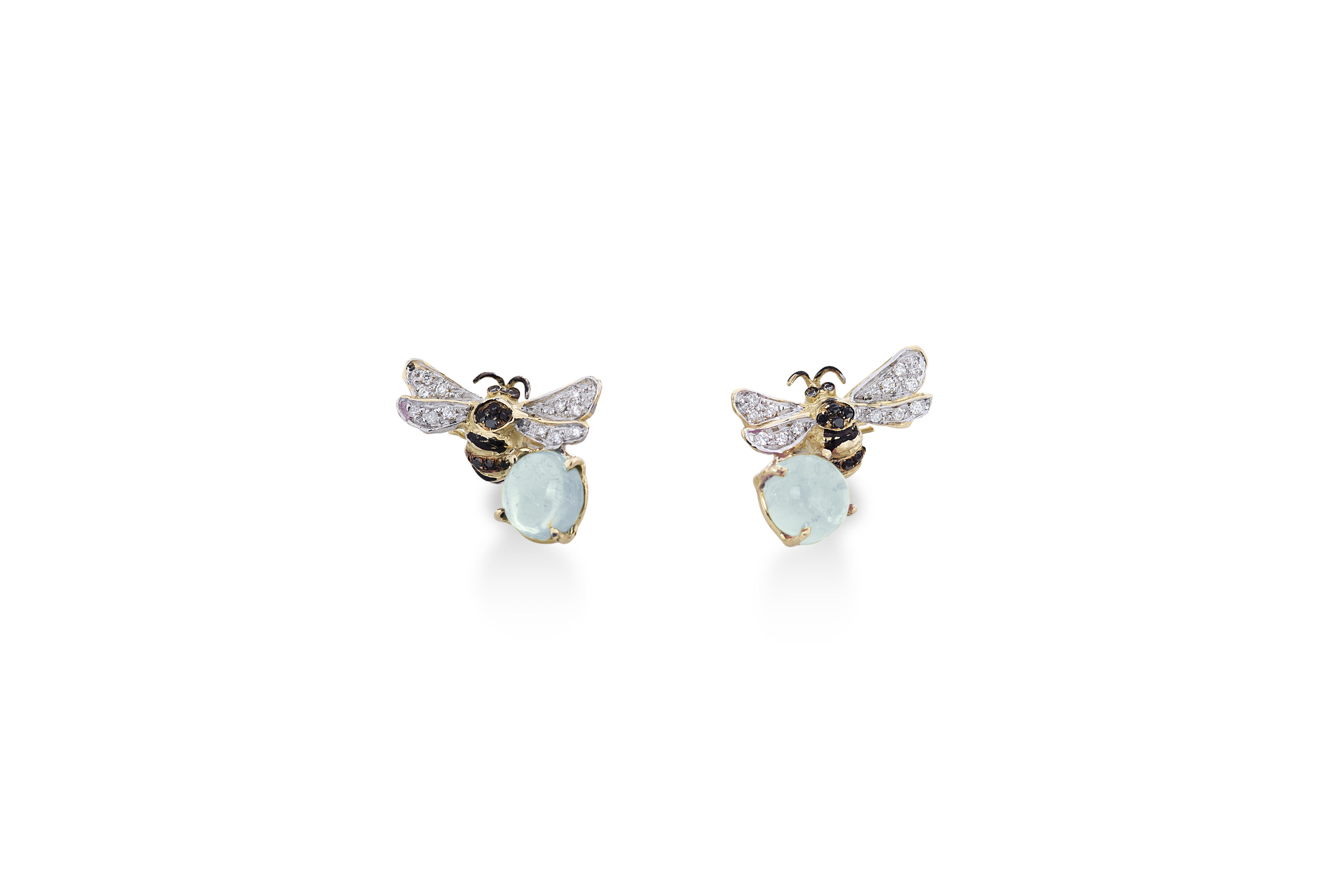 4.12 Carats Aquamarine 18K Gold 0.16 Karat White Diamonds Bees Stud Earrings For Sale 6