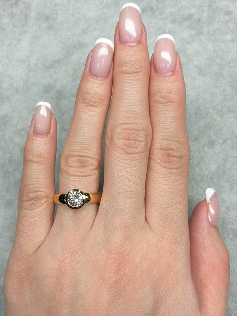 Aquamarin 18K Gelbgold Ring Blau Beryll Natürlich Brasilien Edelstein Unisex Engagement im Angebot 9
