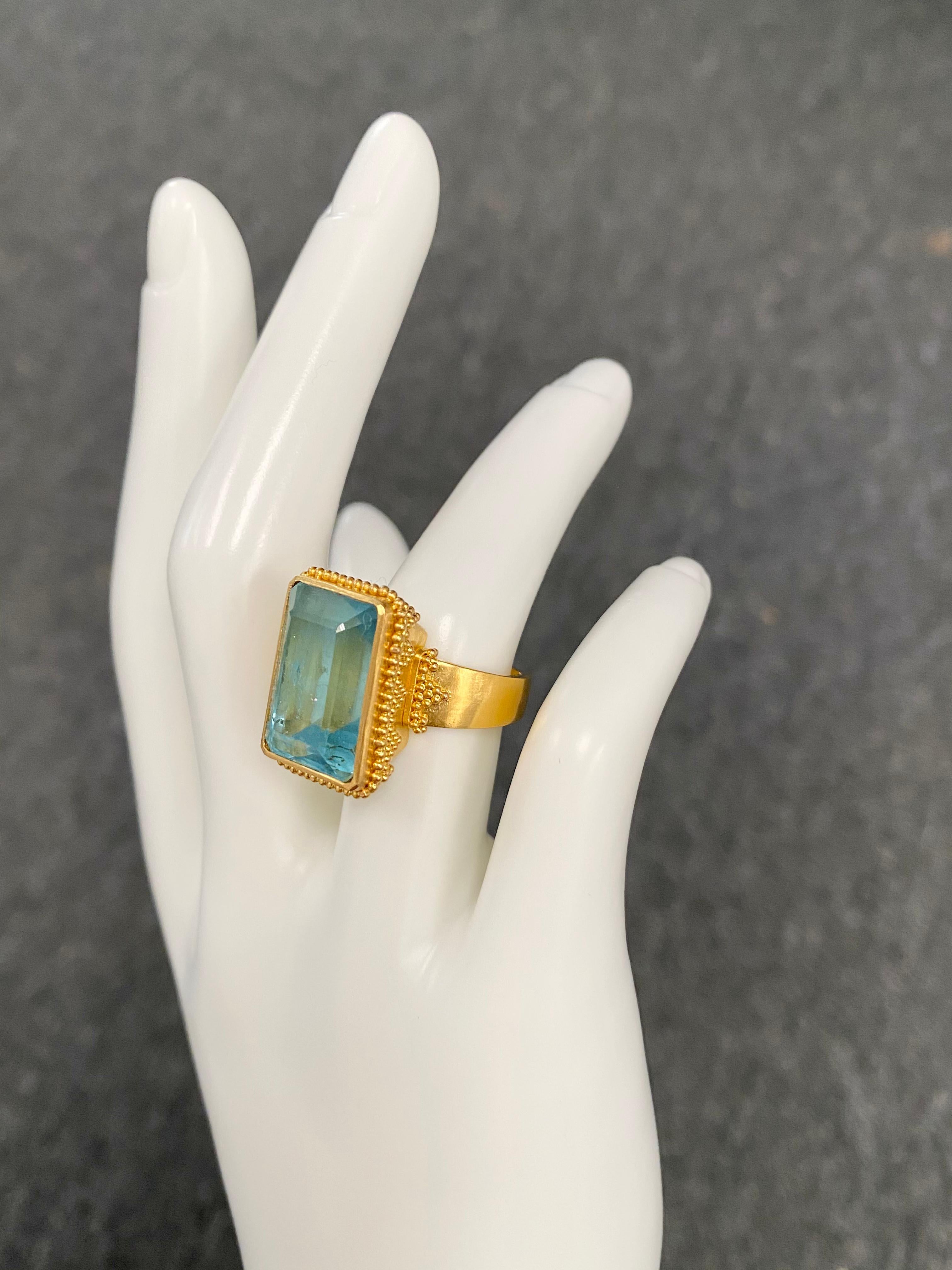 Steven Battelle Aquamarin-Cocktailring, 22K Gold, Größe 7 5
