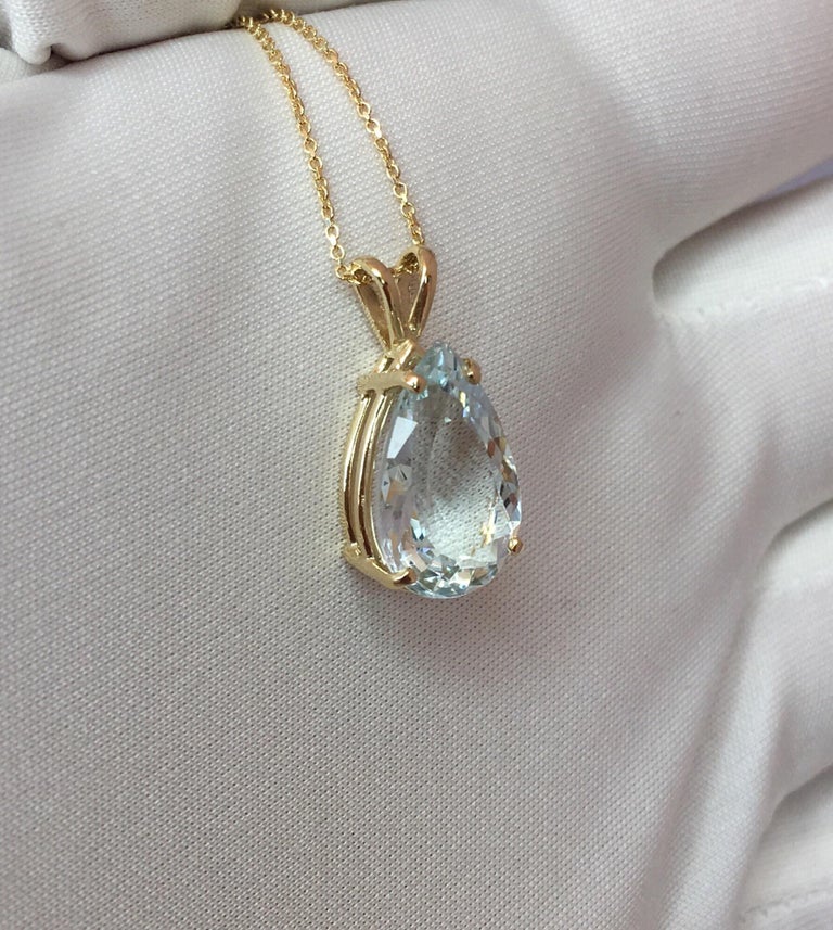 Aquamarine 4.34 Carat Light Blue Pear Teardrop Cut Yellow Gold Pendant