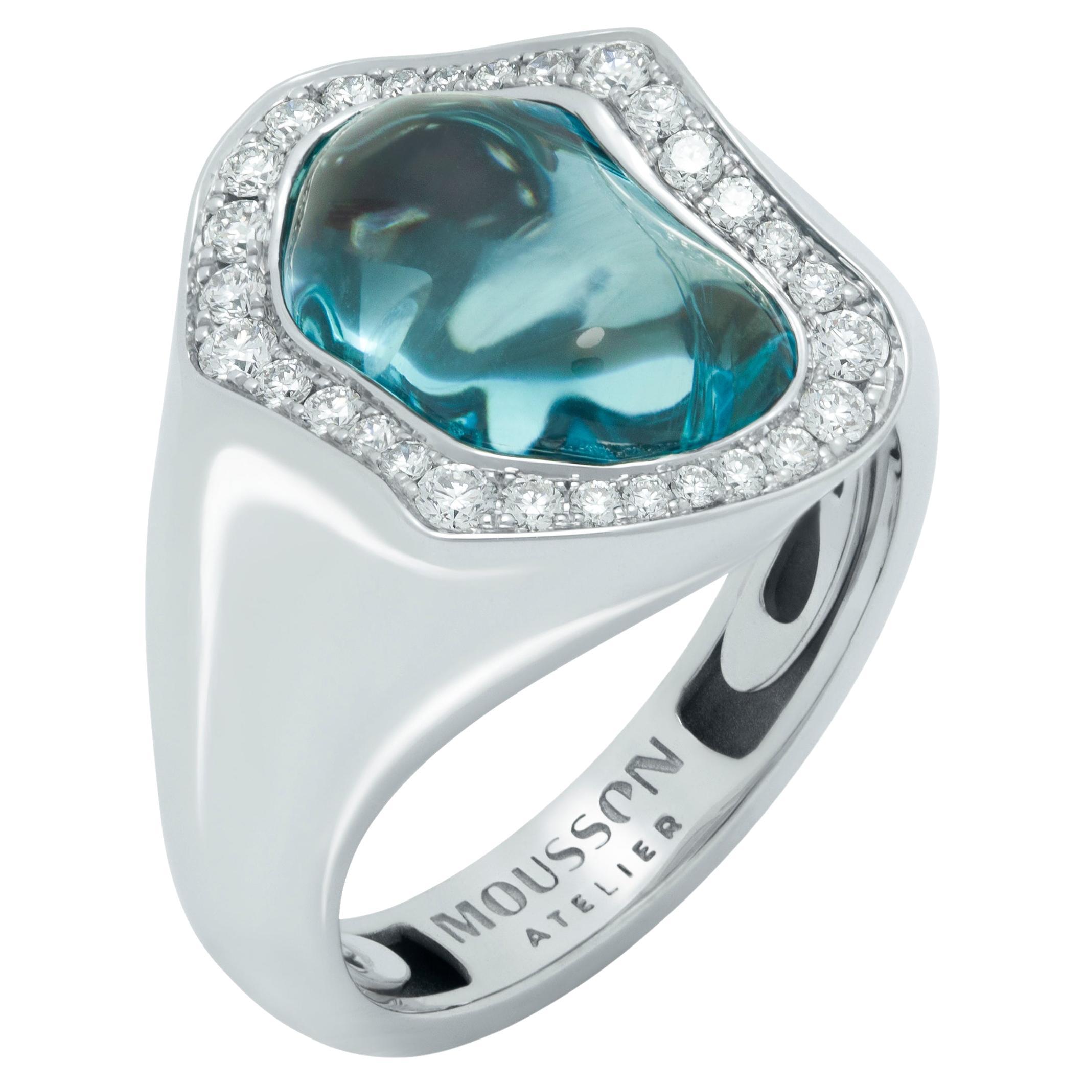 Aquamarine 4.52 Carat Diamonds 18 Karat White Gold Spectrum Ring For Sale