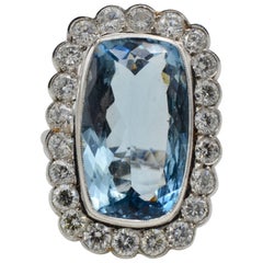 Vintage Aquamarine 8.5 Carat Floral 1950s Cocktail Ring with White Round Diamond Petals