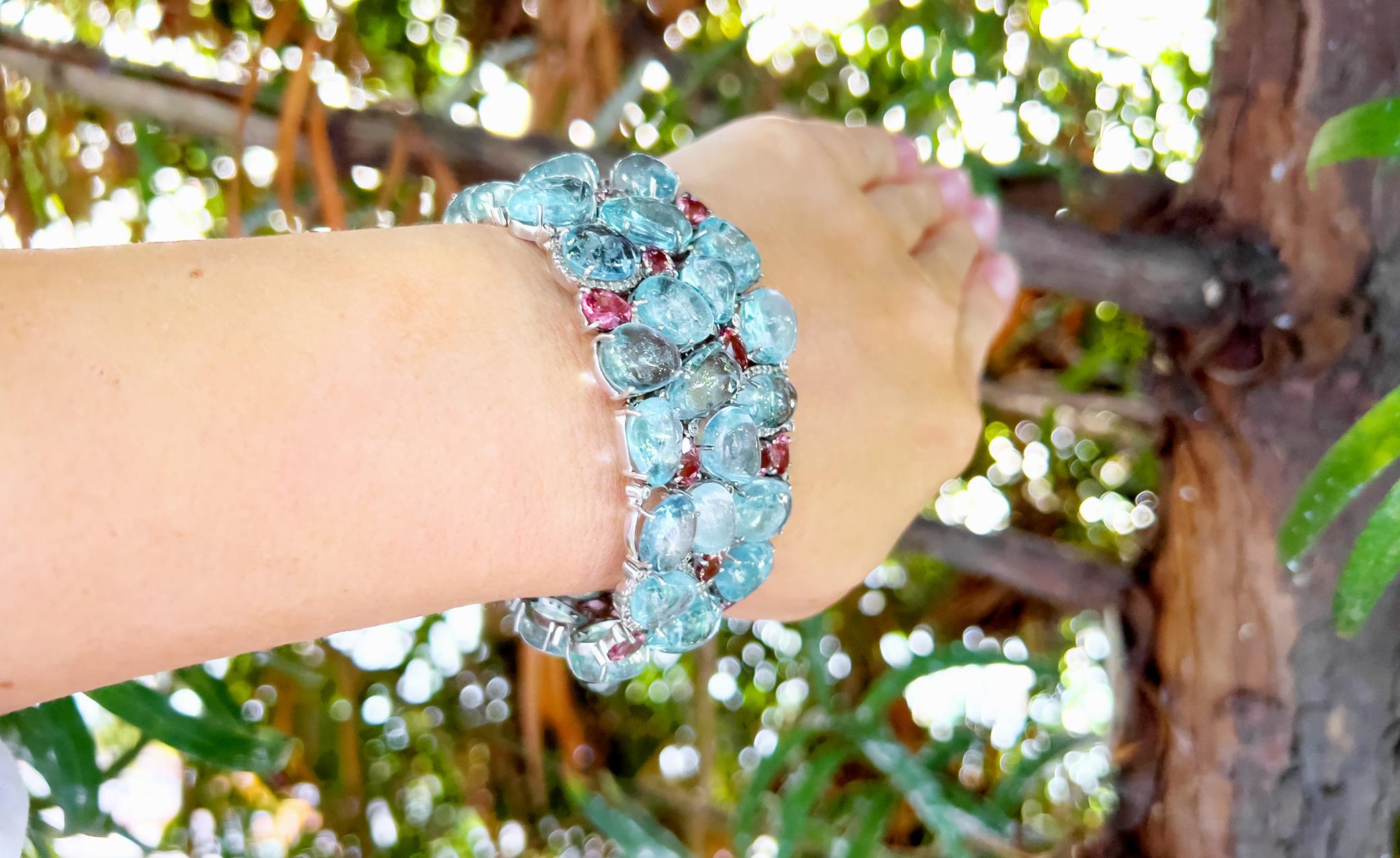 Aquamarine 90 Carats Total Bracelet with Pink Sapphires and Diamonds Silver Gold In Excellent Condition In Carlsbad, CA