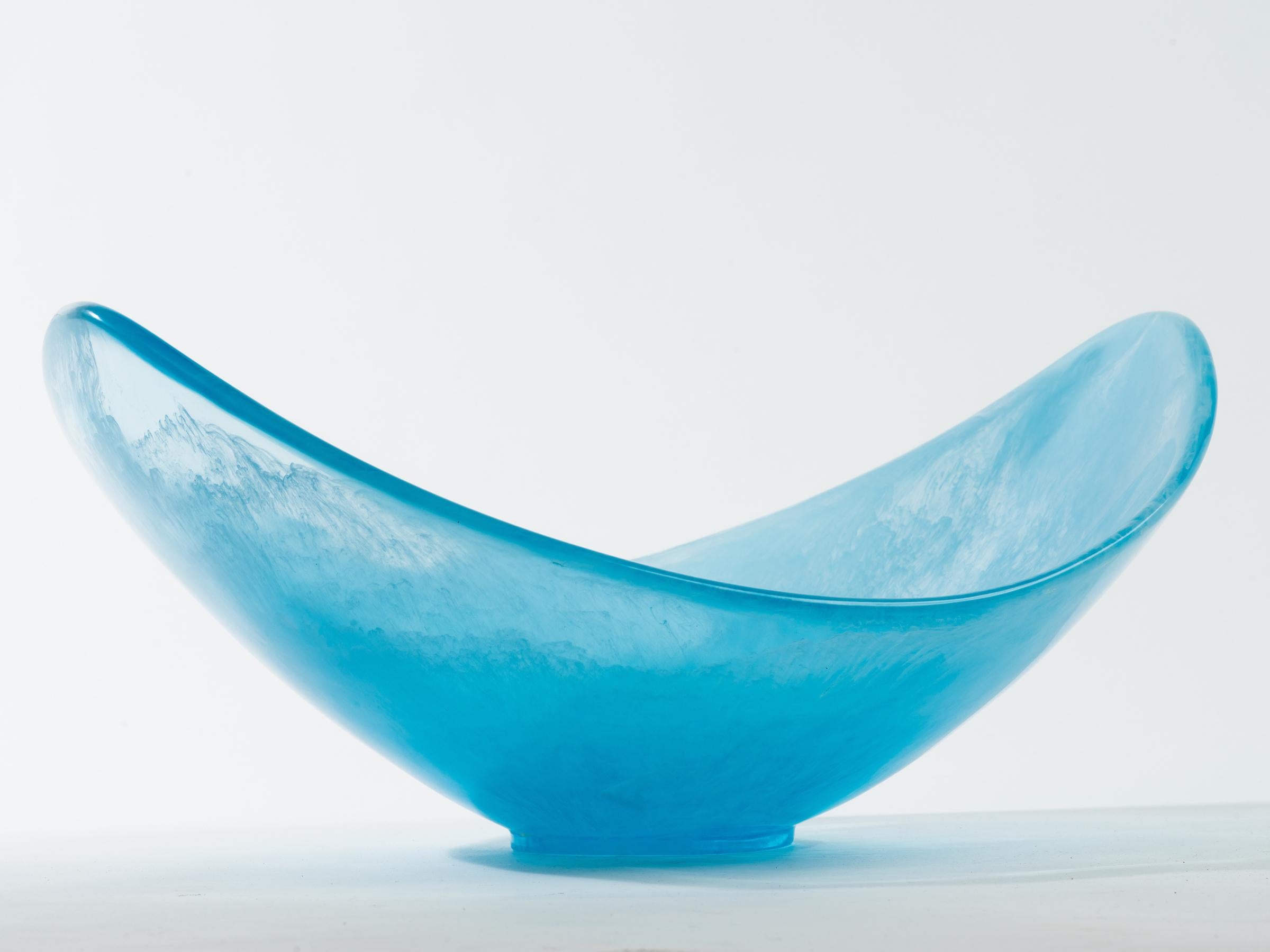 Modern Aquamarine Acrylic Scoop Serving Bowl Set For Sale