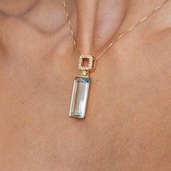 Aquamarine and 18k Yellow Gold Pendant (P9131n)