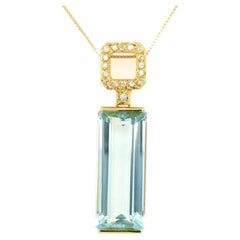 Pendentif en aigue-marine et or jaune 18 carats (P9131n)