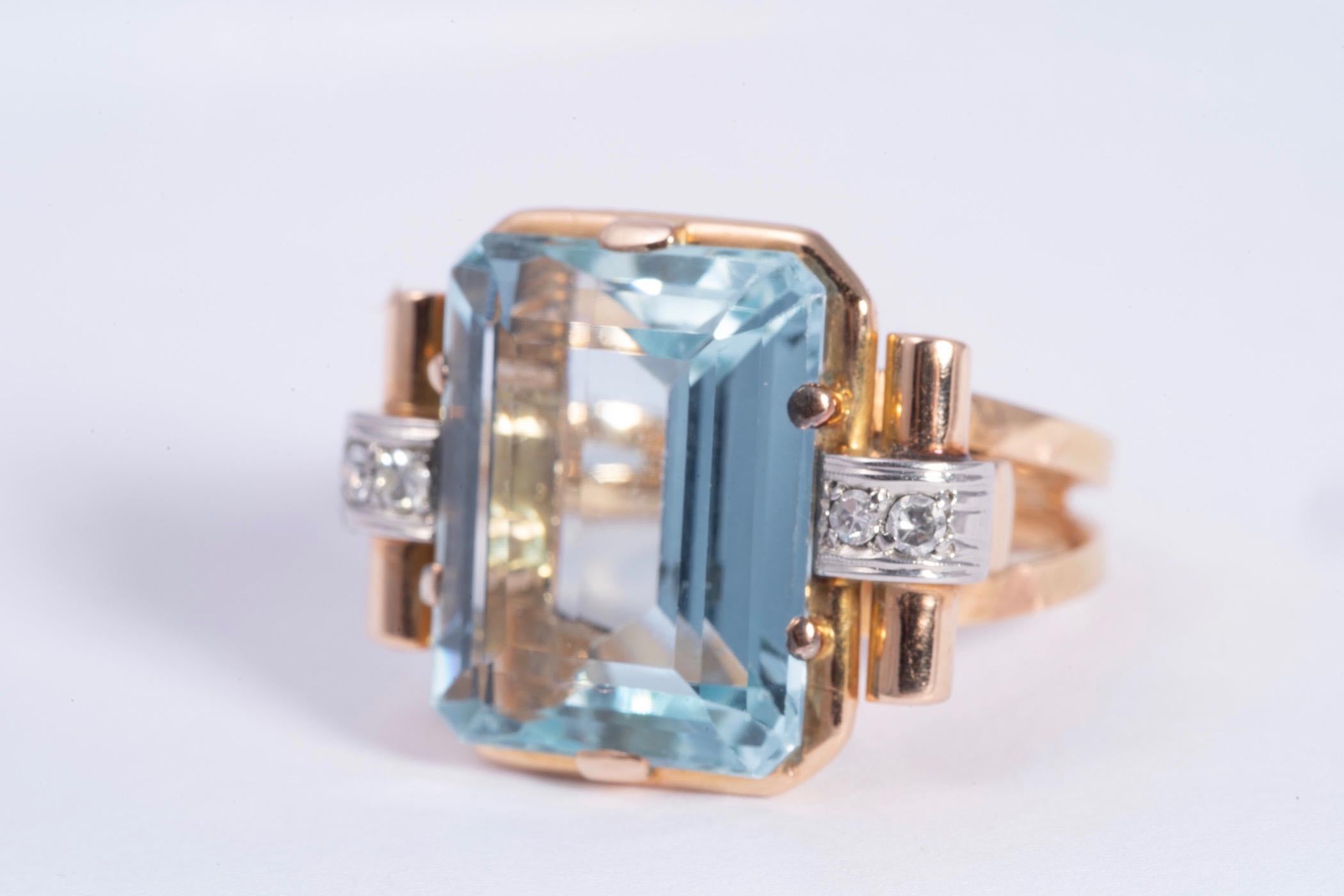 Emerald Cut Aquamarine and Diamond Art Deco Ring