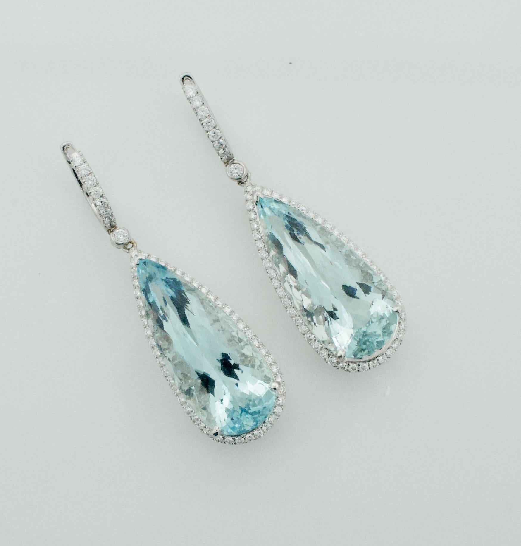 Pear Cut Aquamarine and Diamond Dangling Drop Earrings in 18k White Gold For Sale