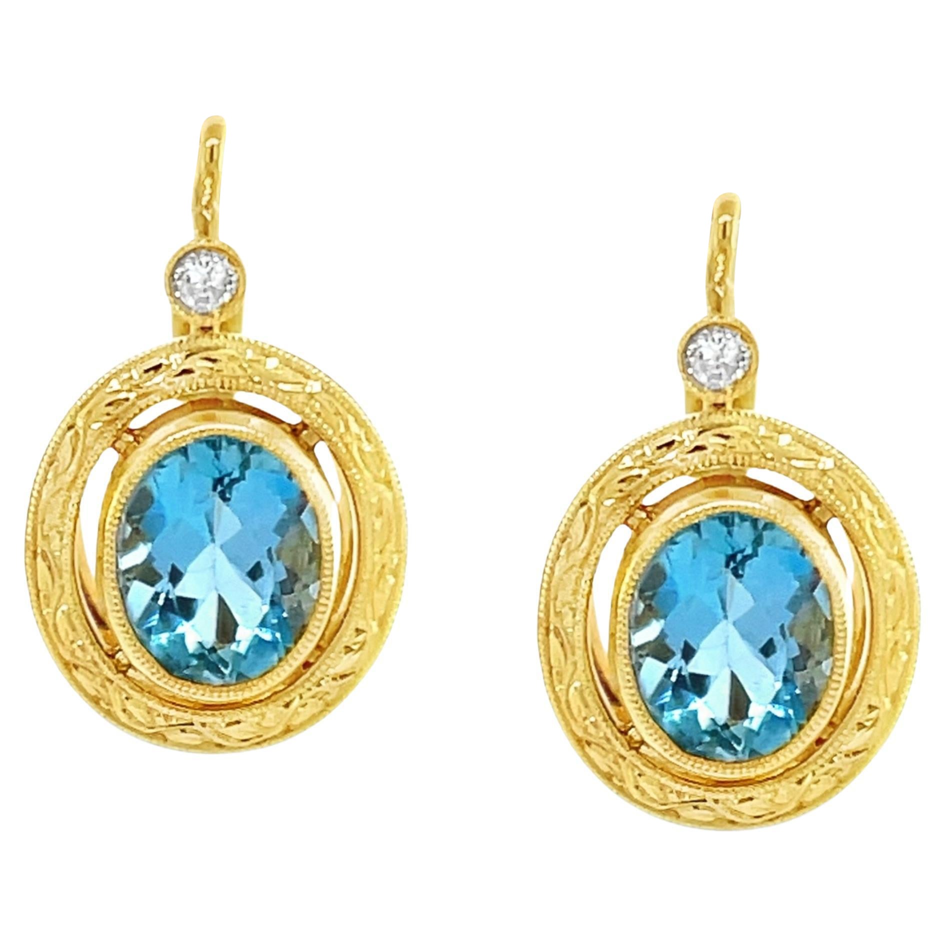 Aquamarine and Diamond Drop Earrings in Hand Engraved 18k Yellow Gold For Sale