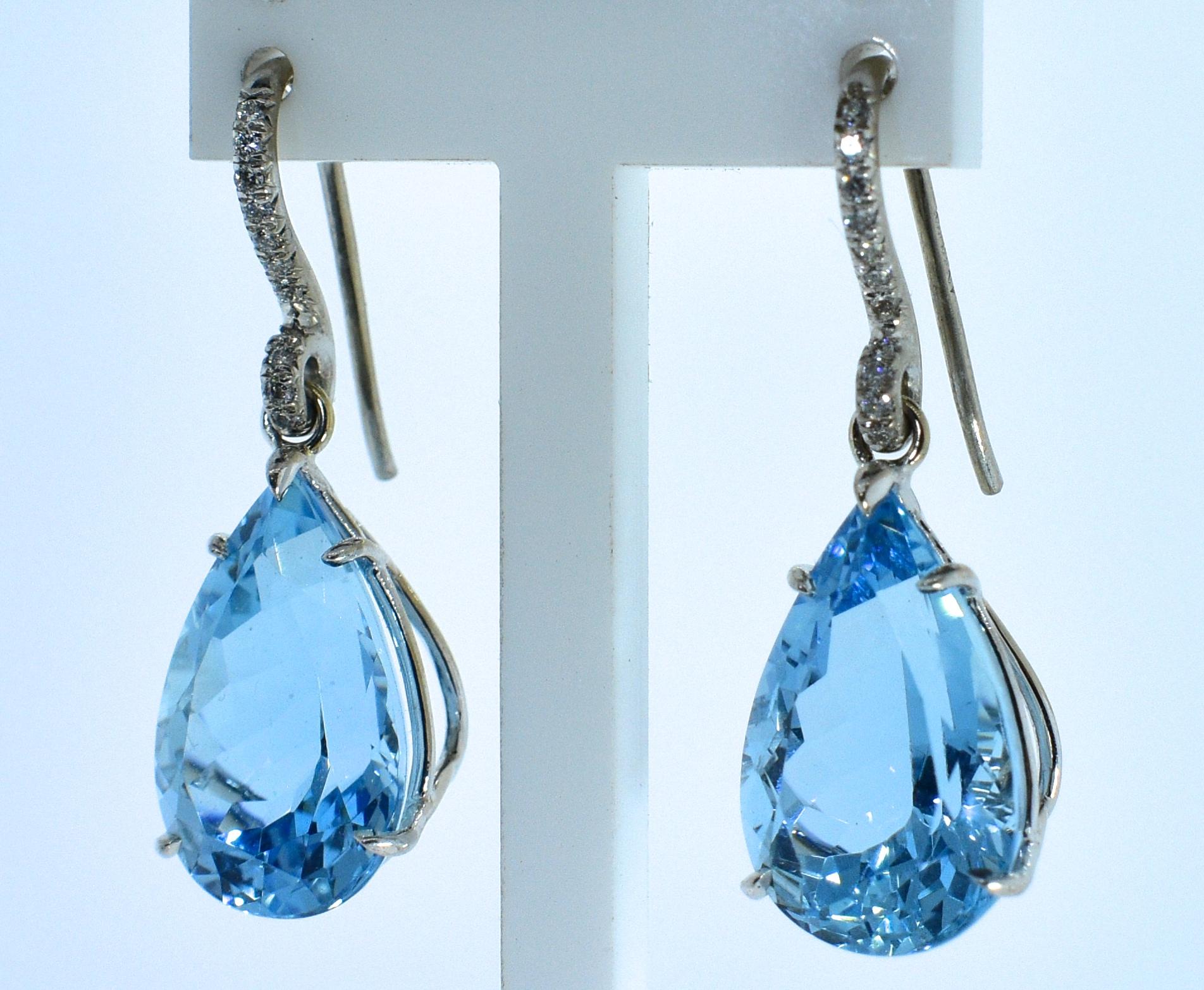 Contemporary Aquamarine and Diamond Earrings in 18 Karat by Mish, New York