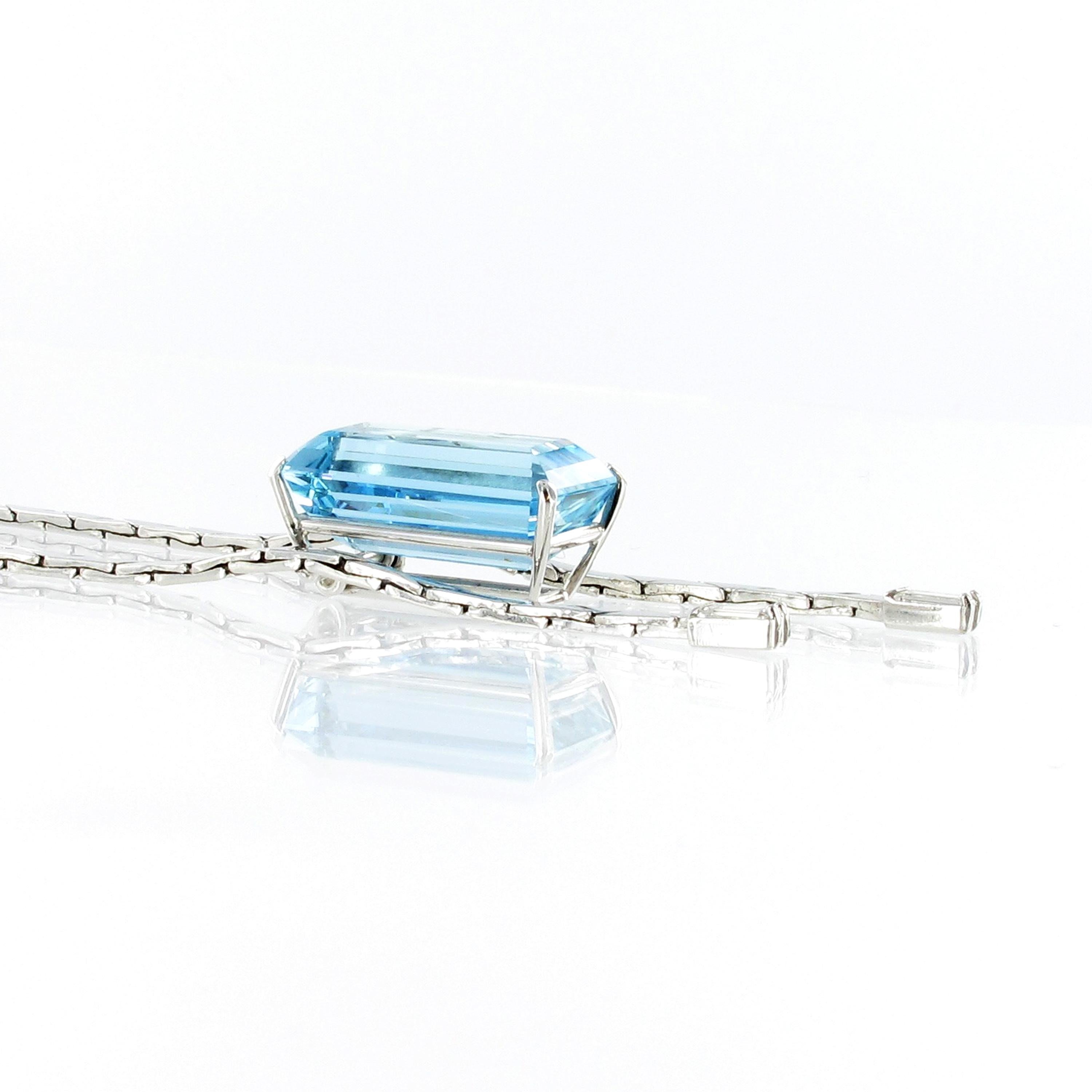 Aquamarine and Diamond Necklace in 18 Karat White Gold 2