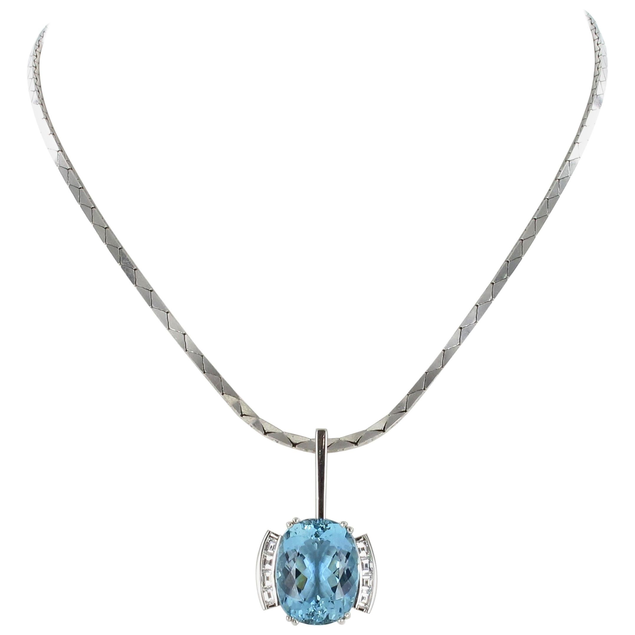 Aquamarine and Diamond Necklace in Platinum 950 and 18 Karat White Gold For Sale