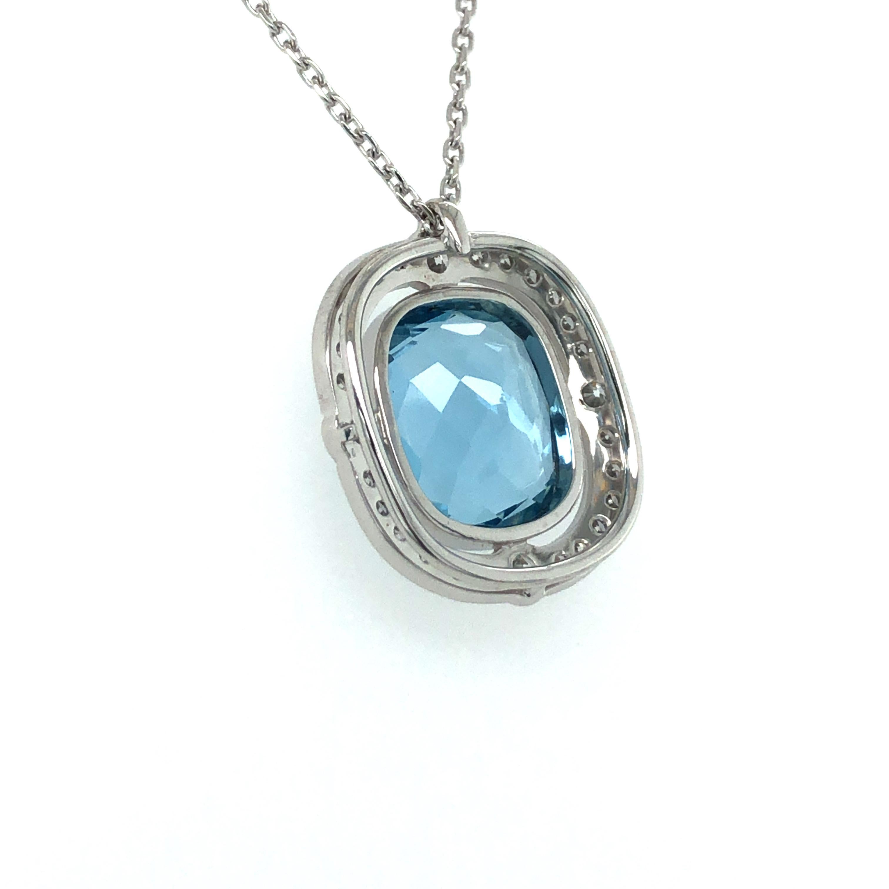 Aquamarine and Diamond Pendant Necklace in Platinum 950 and 18 Karat White Gold 2