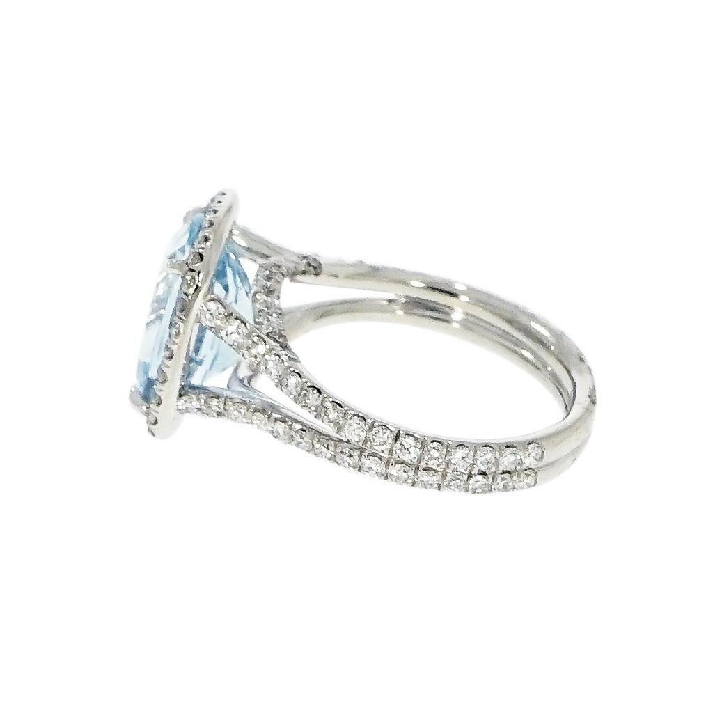 Aquamarine and Diamond Platinum Cocktail Ring In New Condition In Greenwich, CT