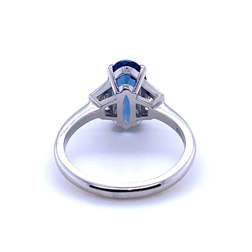 Modern Aquamarine and Diamond Platinum Engagement Ring For Sale